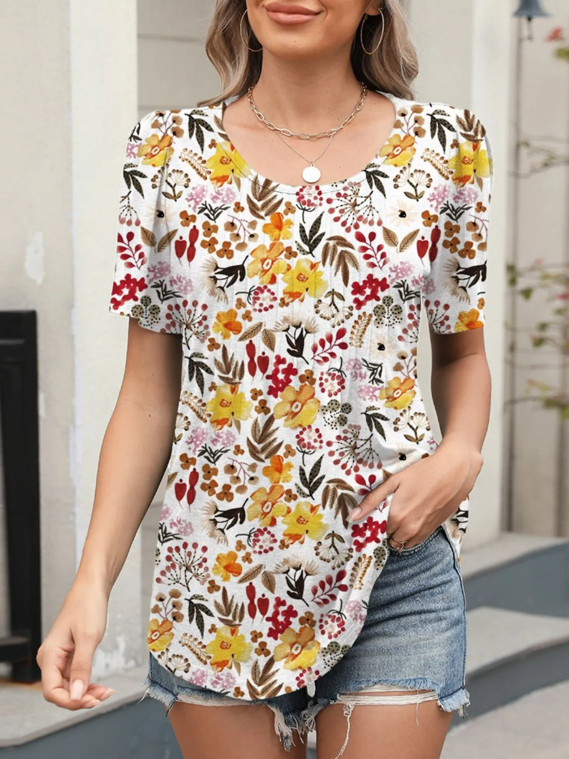 Floral Round Neck Short Sleeve Top - Image 5