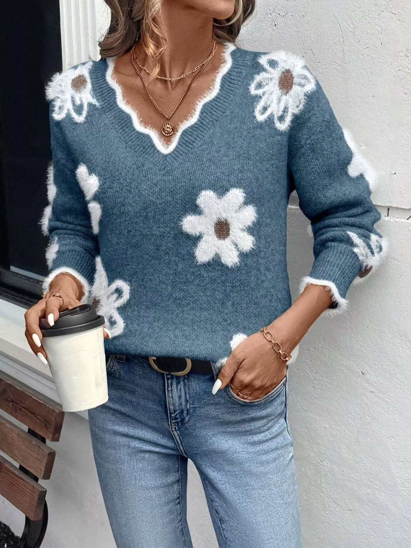Floral V-Neck Long Sleeve Sweater - Image 14