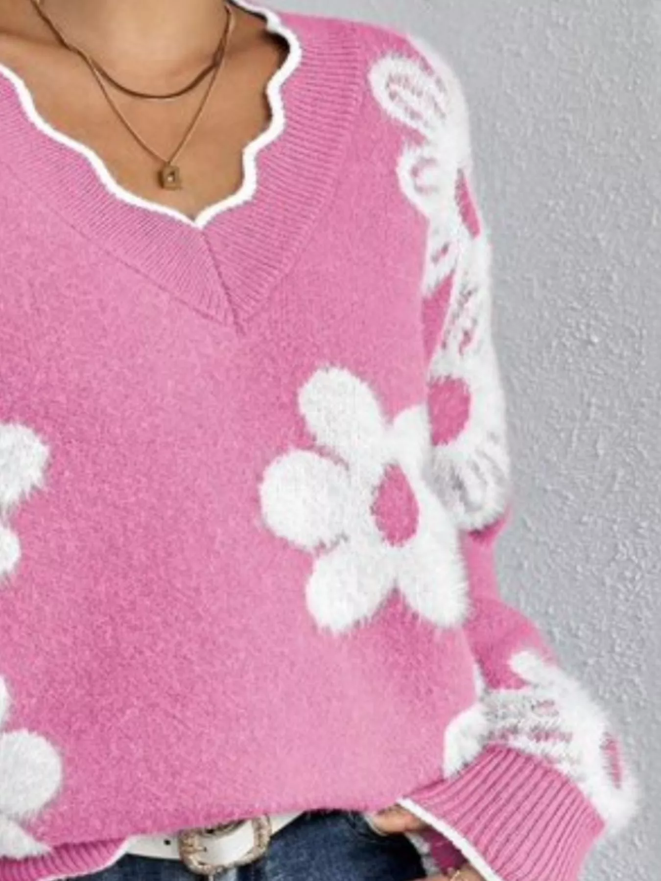 Floral V-Neck Long Sleeve Sweater - Image 18