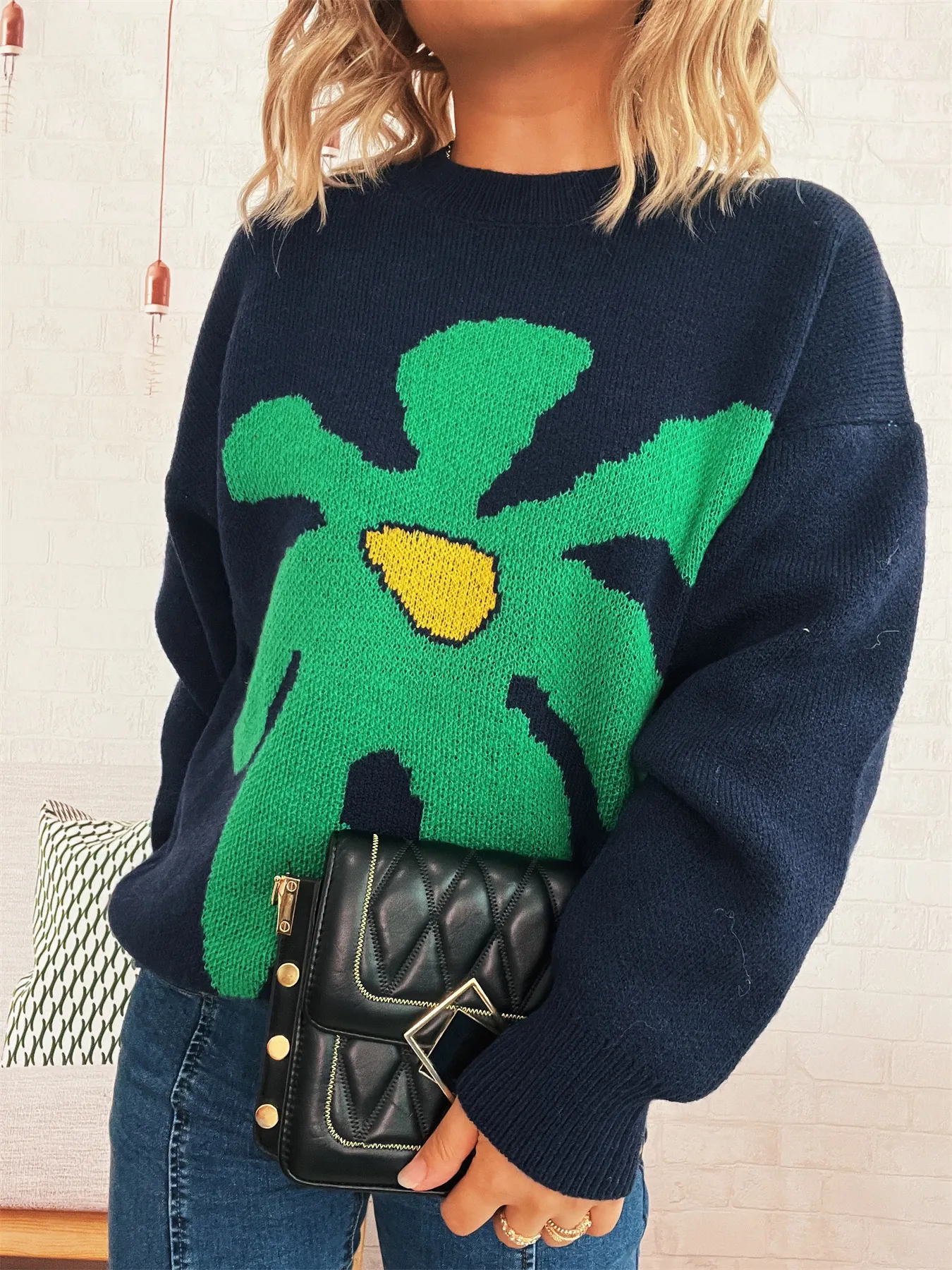 Flower Dropped Shoulder Sweater - Image 15
