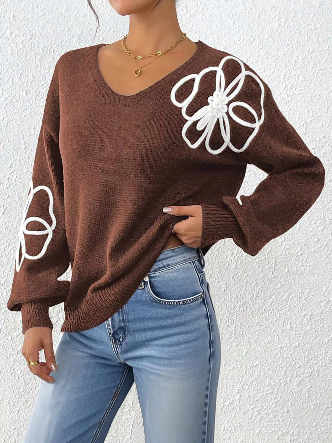 Flower V-Neck Long Sleeve Sweater - Image 12