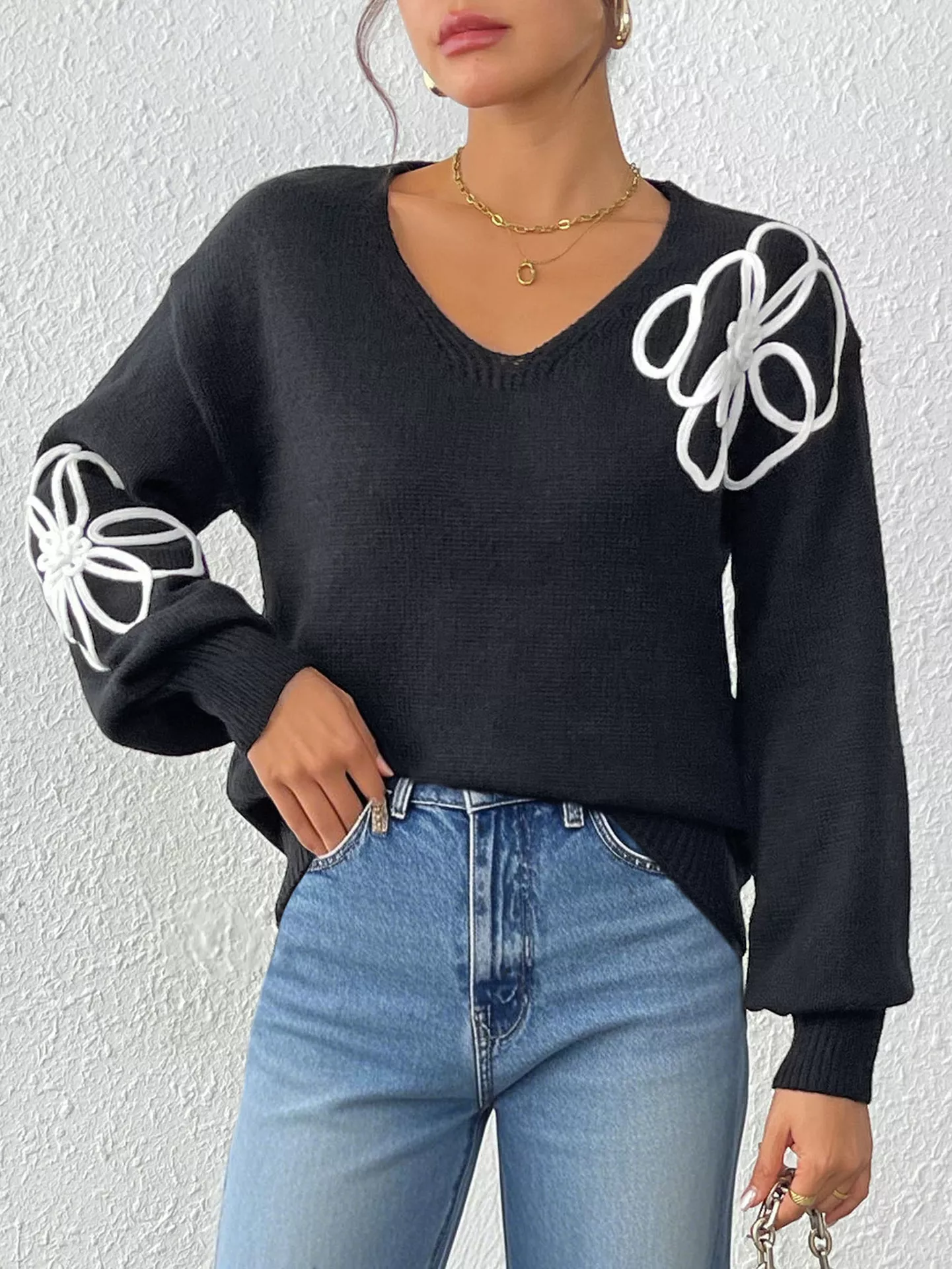 Flower V-Neck Long Sleeve Sweater - Image 6