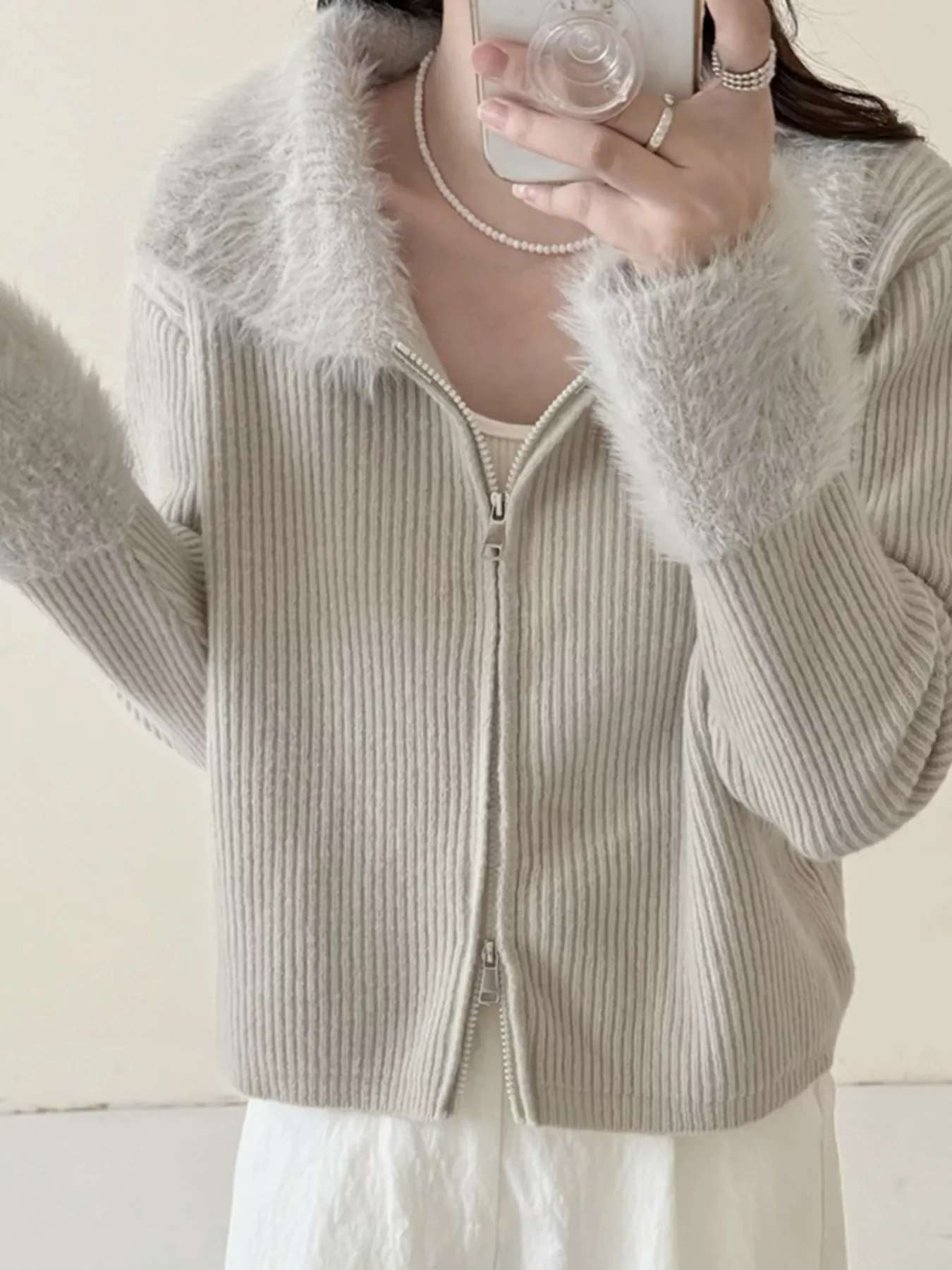 Fluffy Trim Zip-Up Cardigan - Image 8