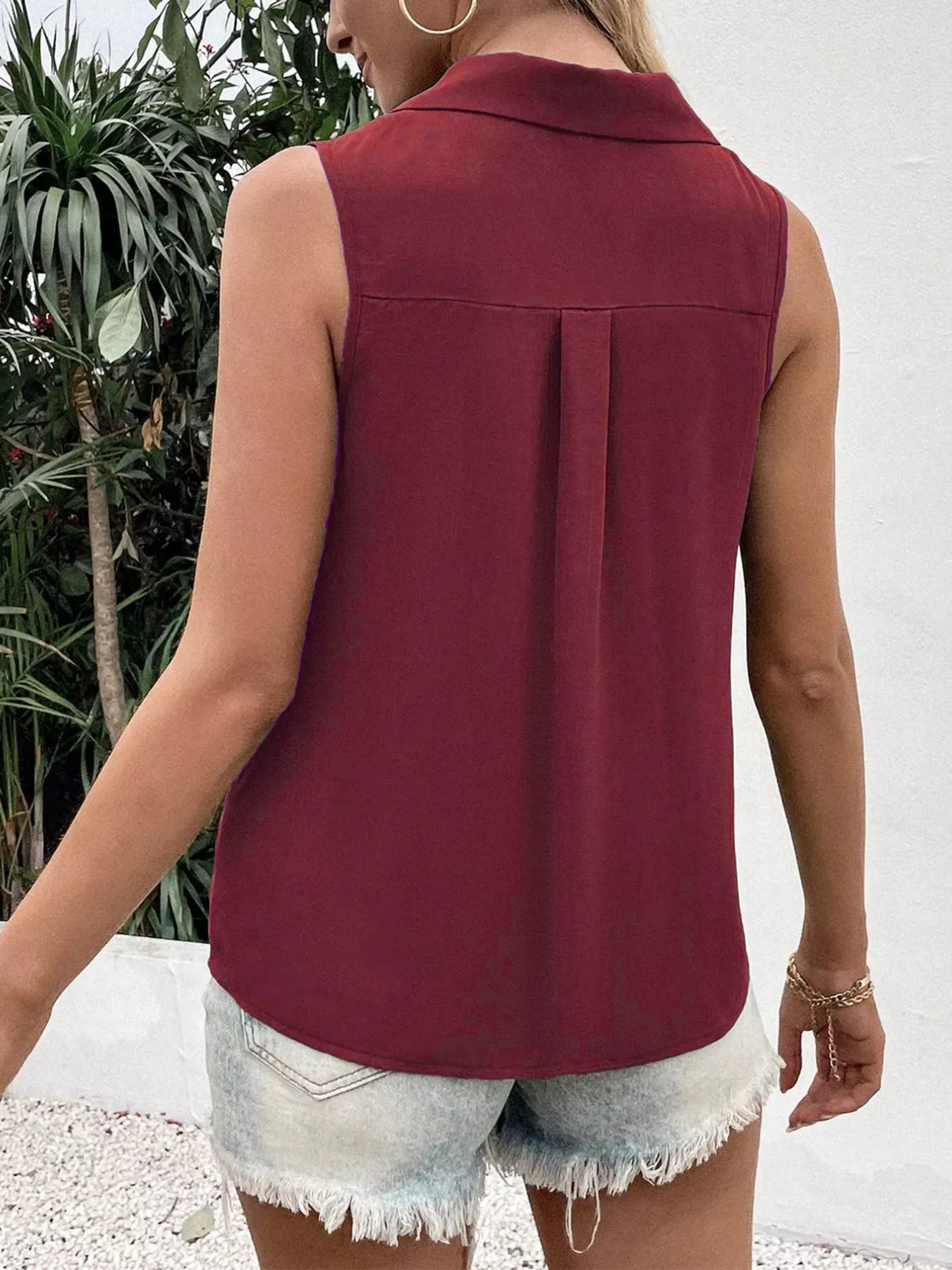 Full Size Button-Down Tank Top Plus Size - Image 10
