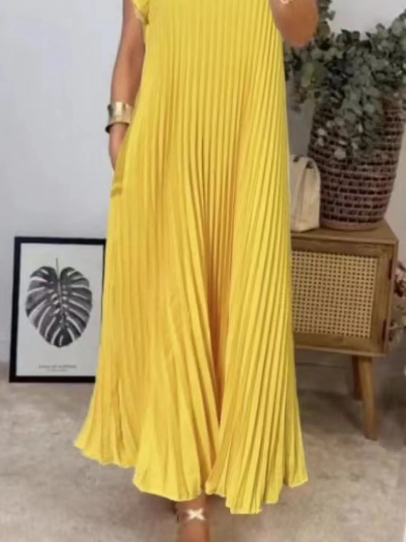 Full Size Pleated Round Neck Maxi Dress Plus Size - Image 10