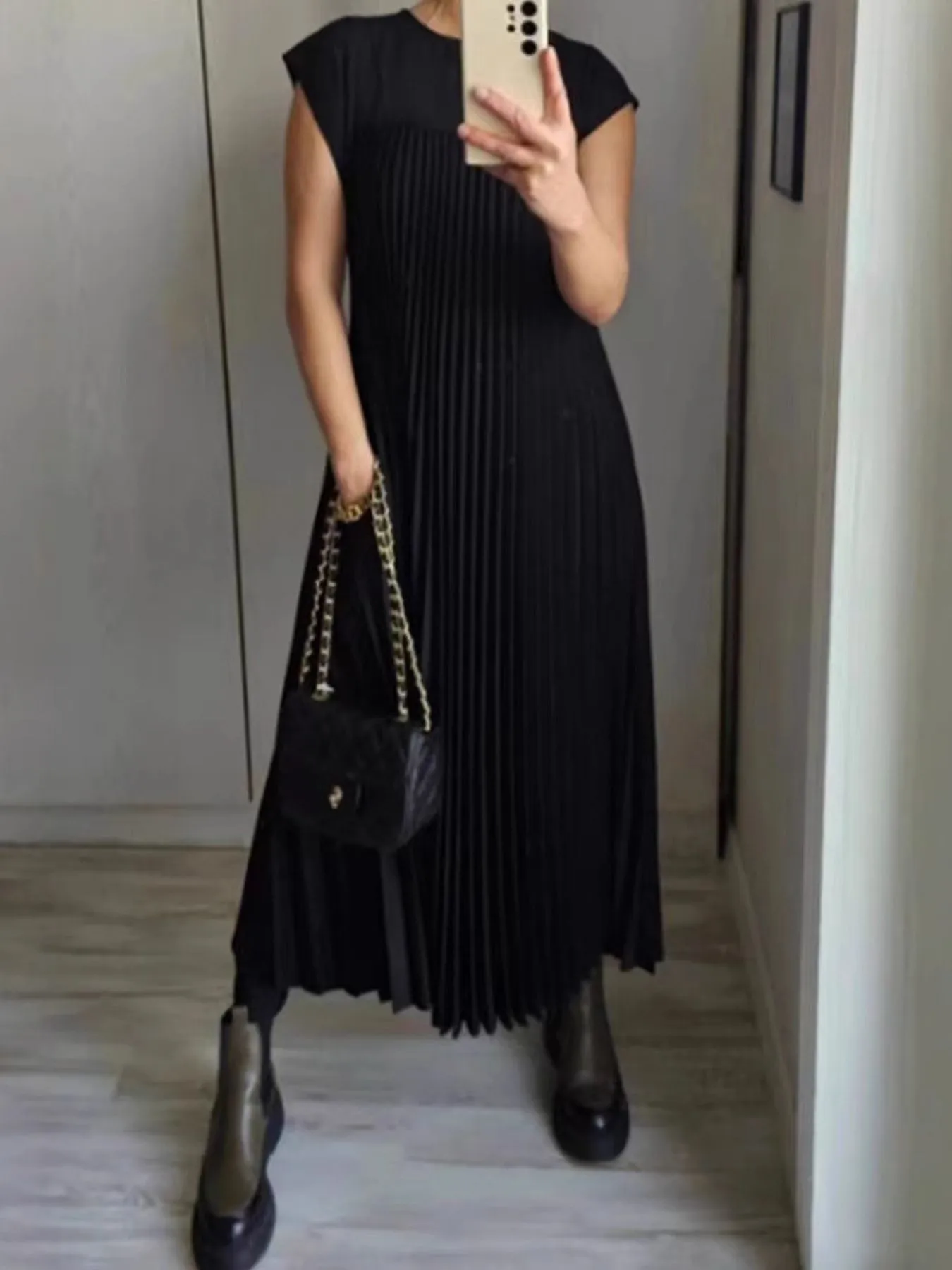 Full Size Pleated Round Neck Maxi Dress Plus Size - Image 7