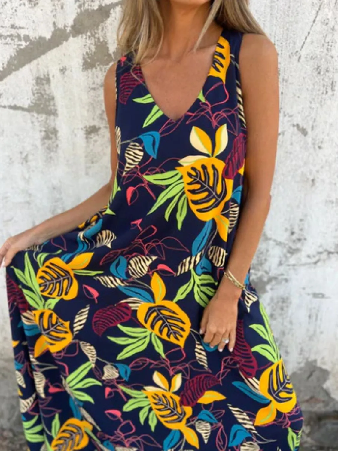 Full Size Printed V-Neck Sleeveless Dress Plus Size - Image 7