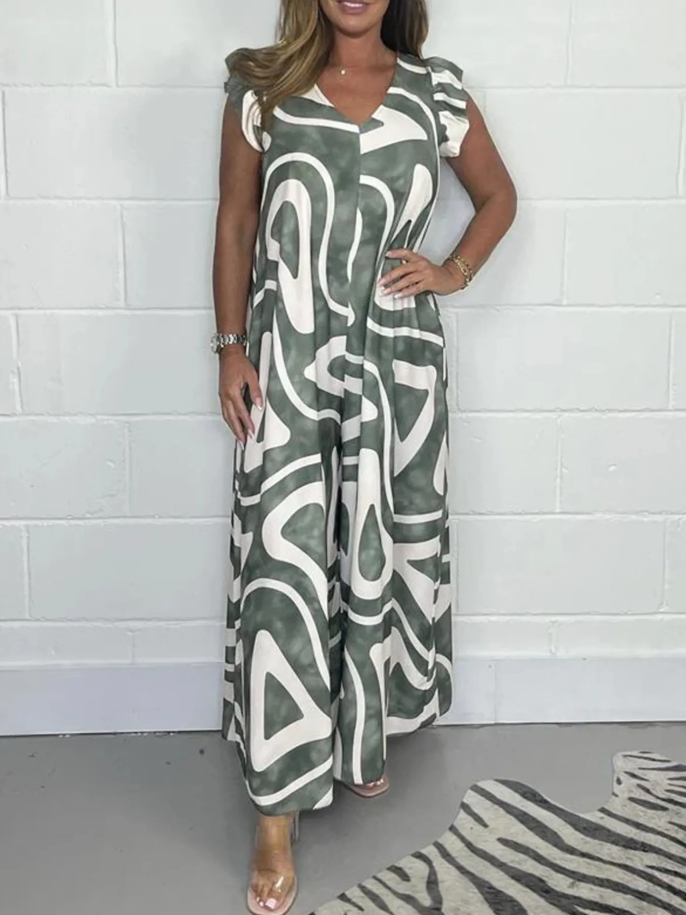 Full Size Printed Wide-Leg Jumpsuit with Flutter Sleeves Plus Size - Image 10