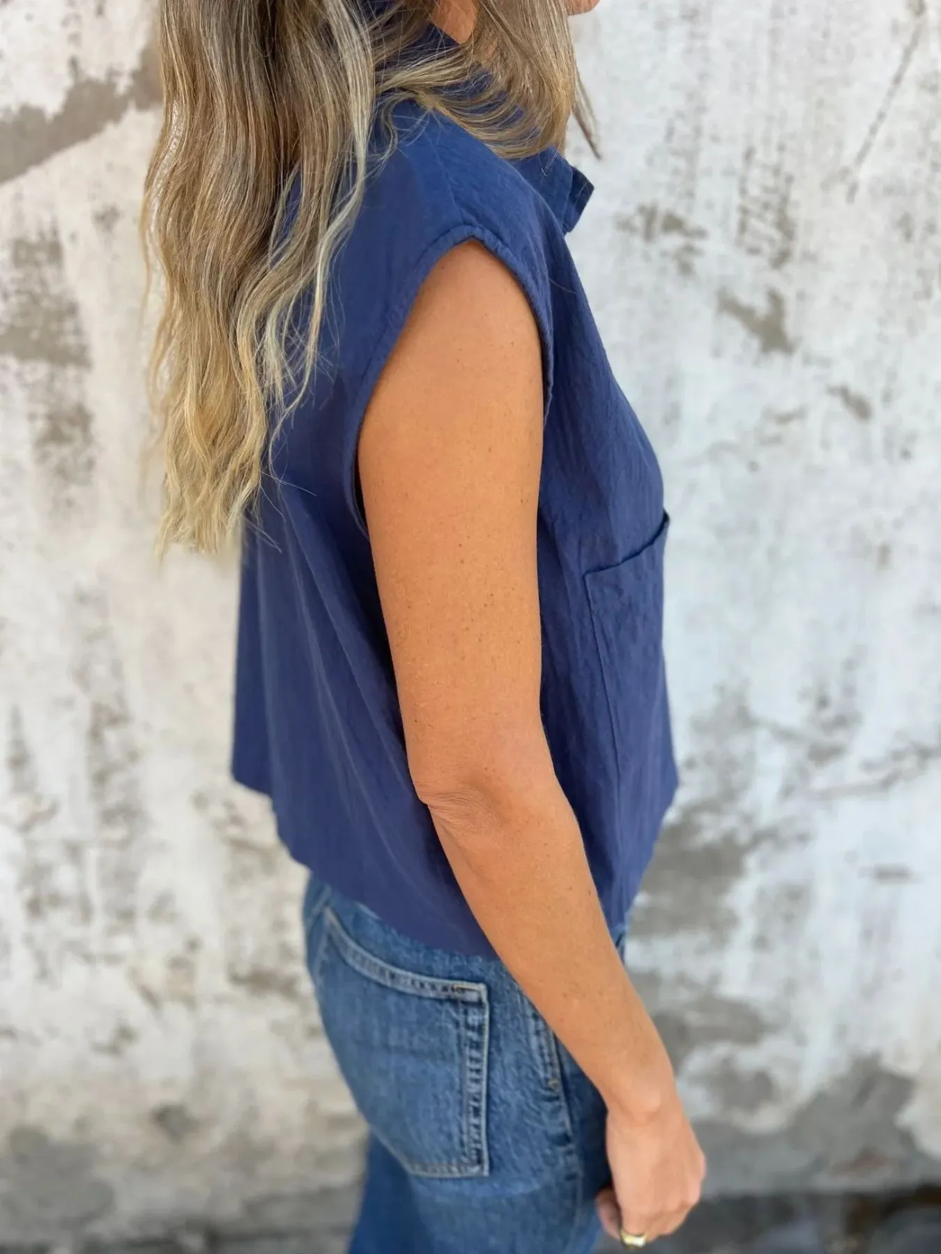 Full Size Textured Button-Front Sleeveless Shirt Plus Size - Image 15