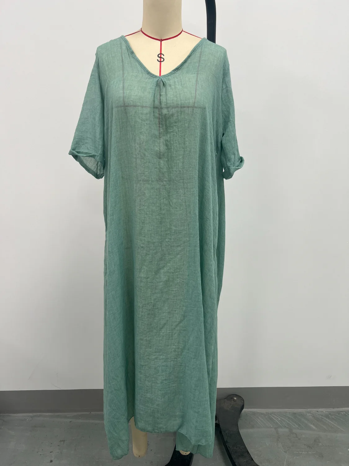 Full Size V-Neck Short Sleeve Midi Dress Plus Size - Image 29