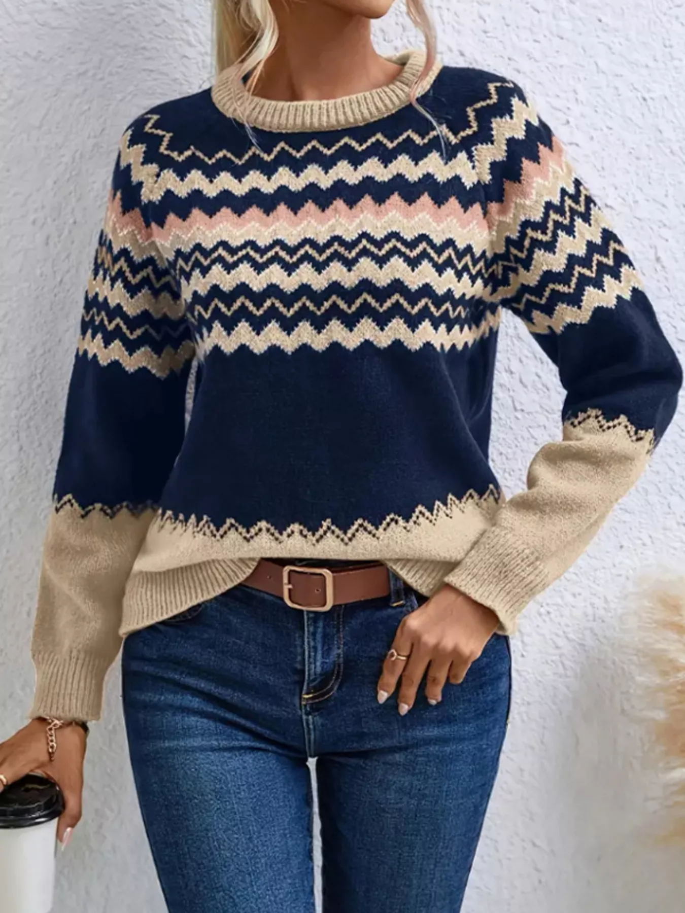 Geometric Pattern Knitted Sweater - Image 2