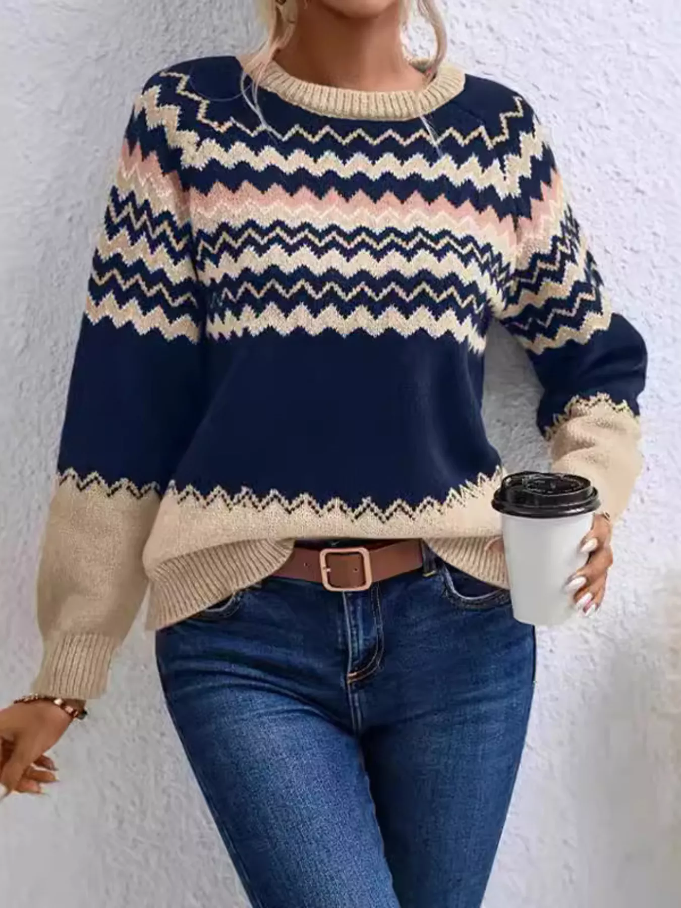 Geometric Pattern Knitted Sweater - Image 4