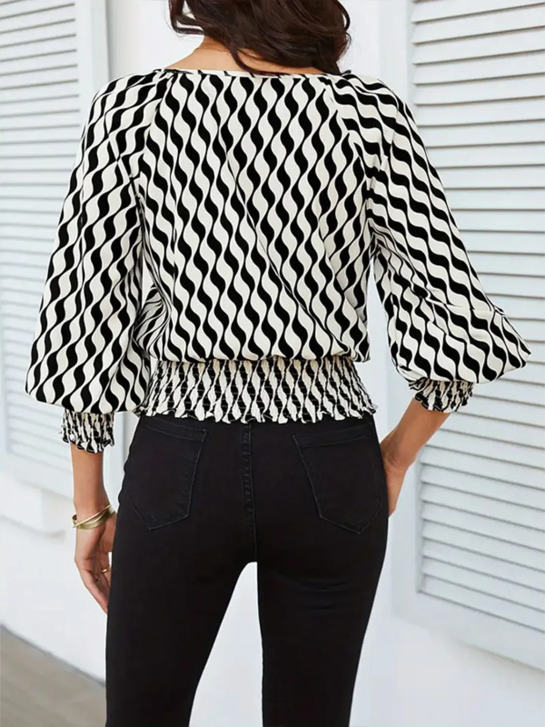 Geometric Print Lantern Sleeve Smocked Waist Blouse - Image 3