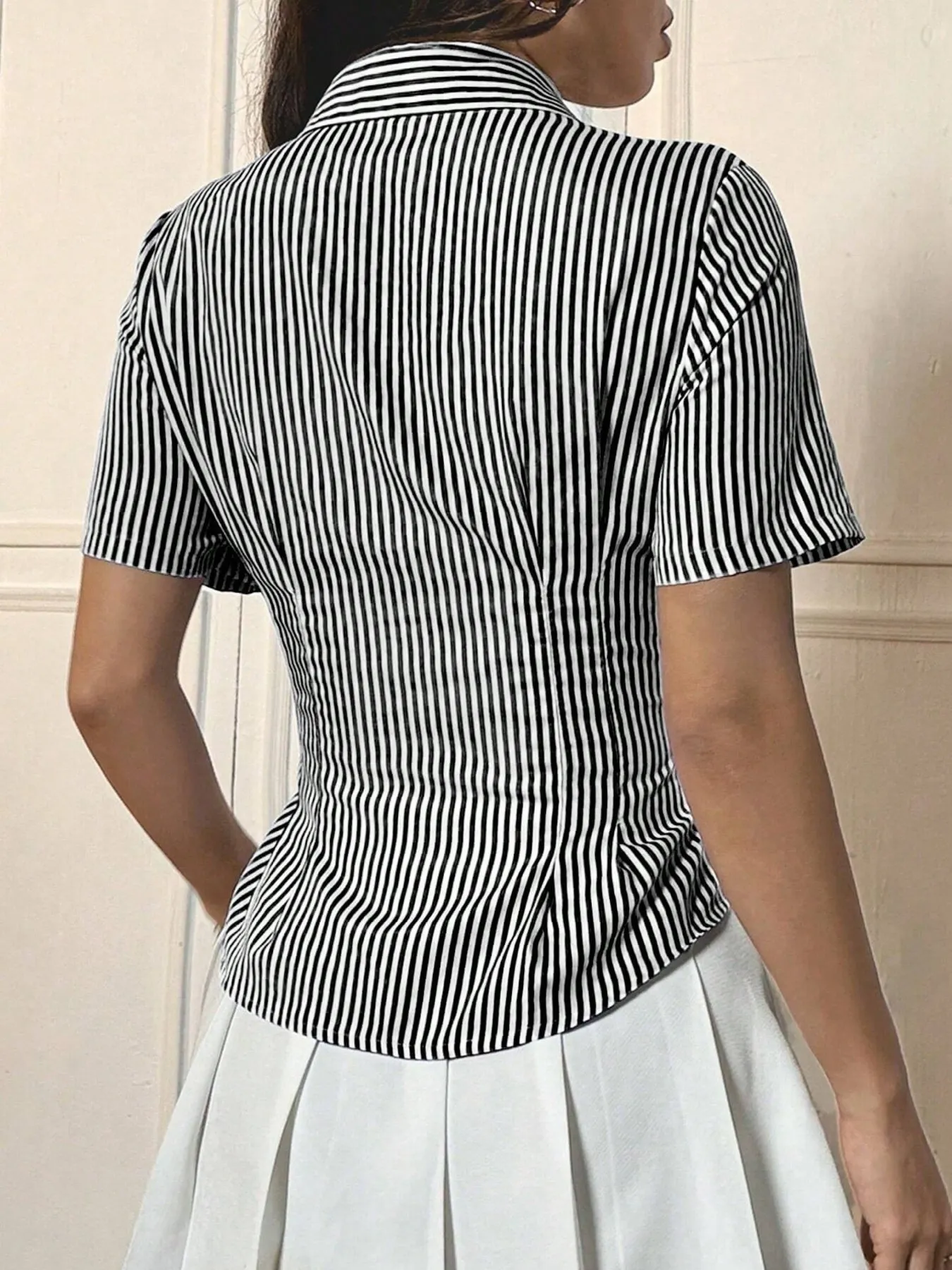 Gingham Short Sleeve Button-Up Shirt - Image 14