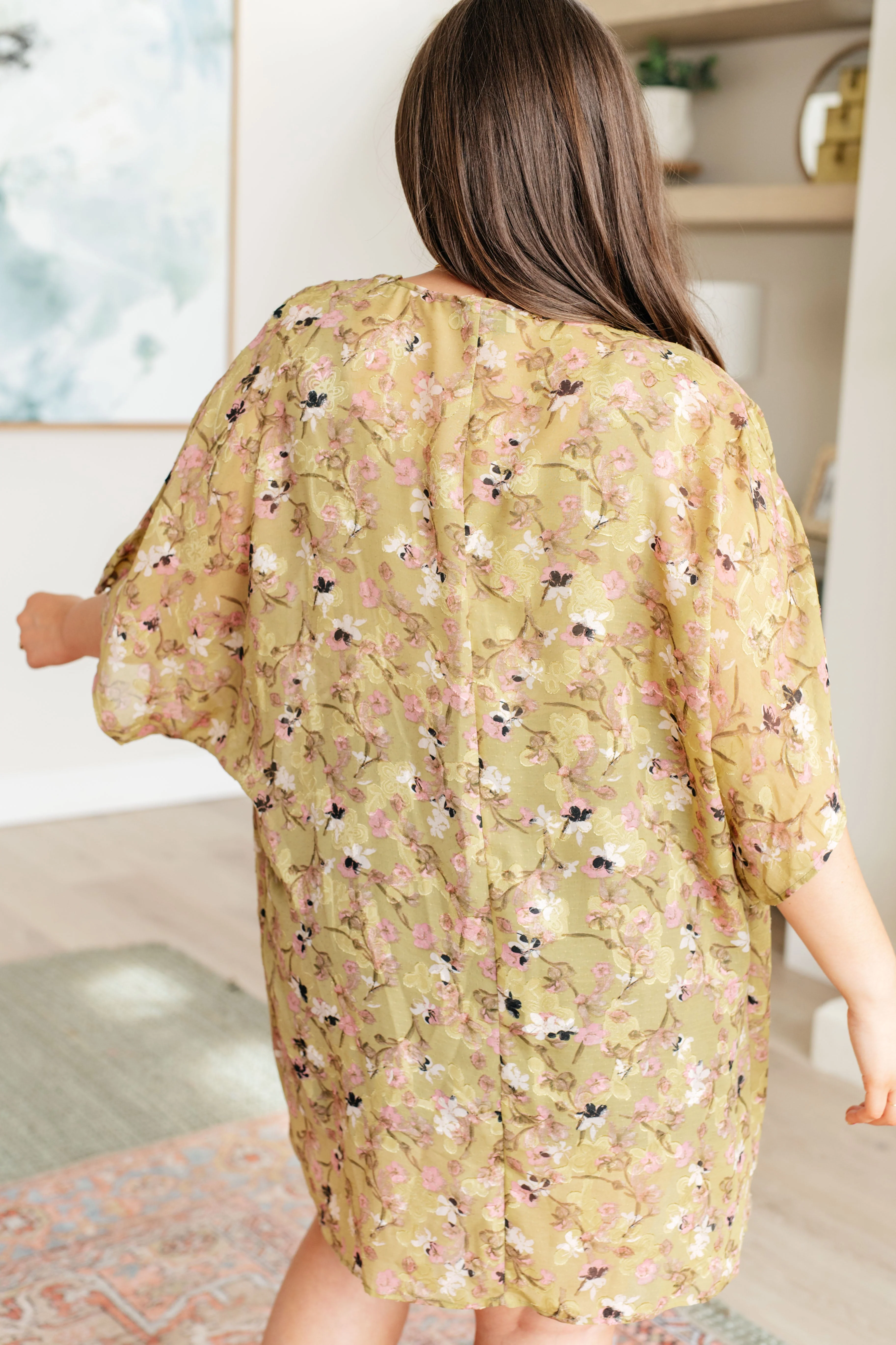 Go Anywhere Floral Kimono - Image 9