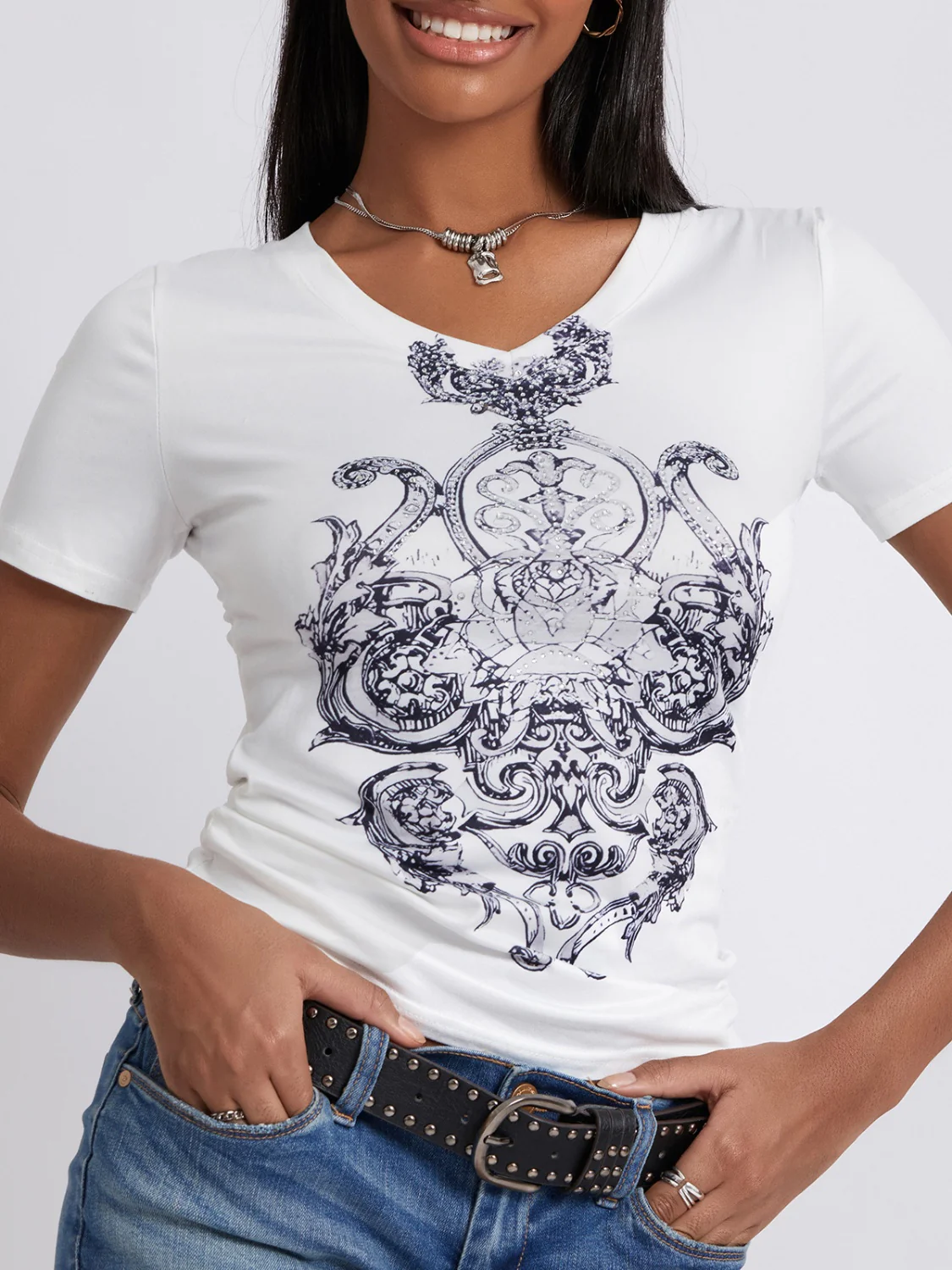Graphic V-Neck Short Sleeve T-Shirt - Image 3