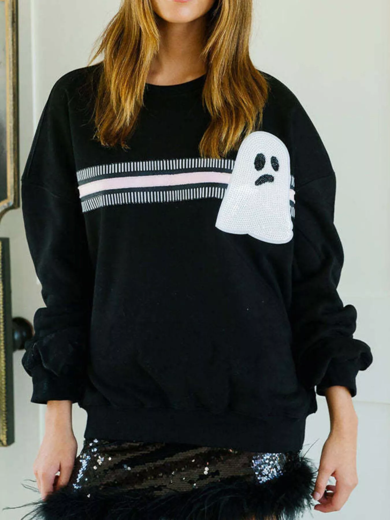 Halloween Sequin Round Neck Sweatshirt - Image 4