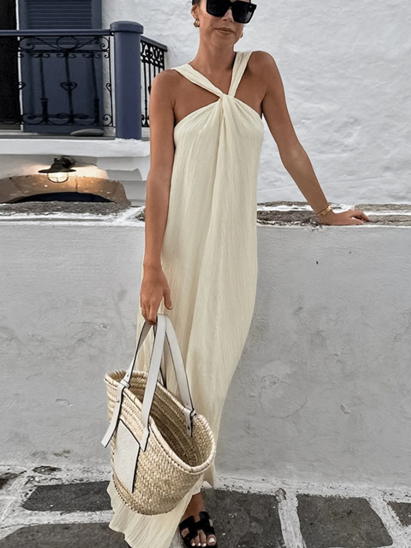 Halter Neck Flowy Maxi Dress - Image 14