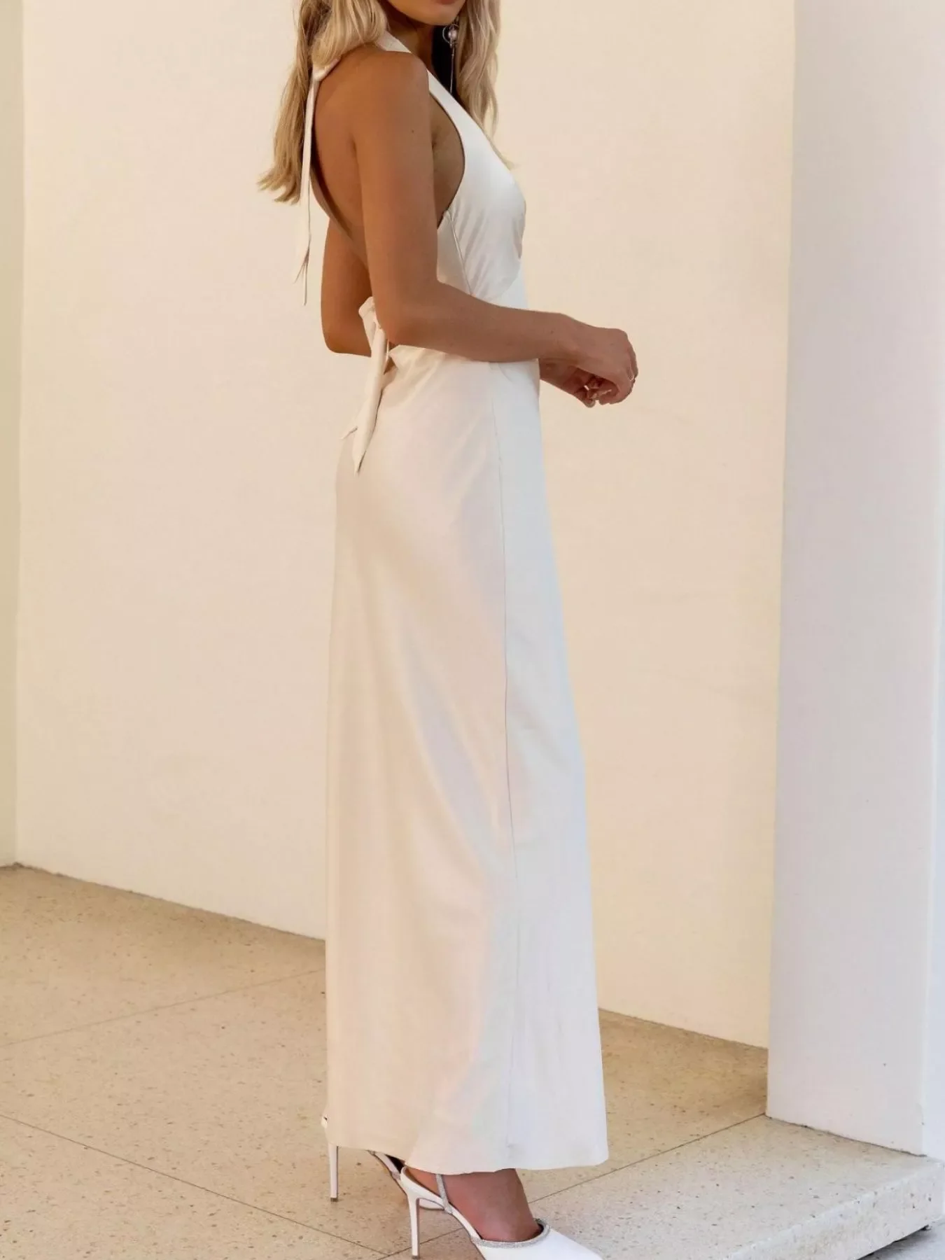 Halter Neck Sleeveless Maxi Dress - Image 7