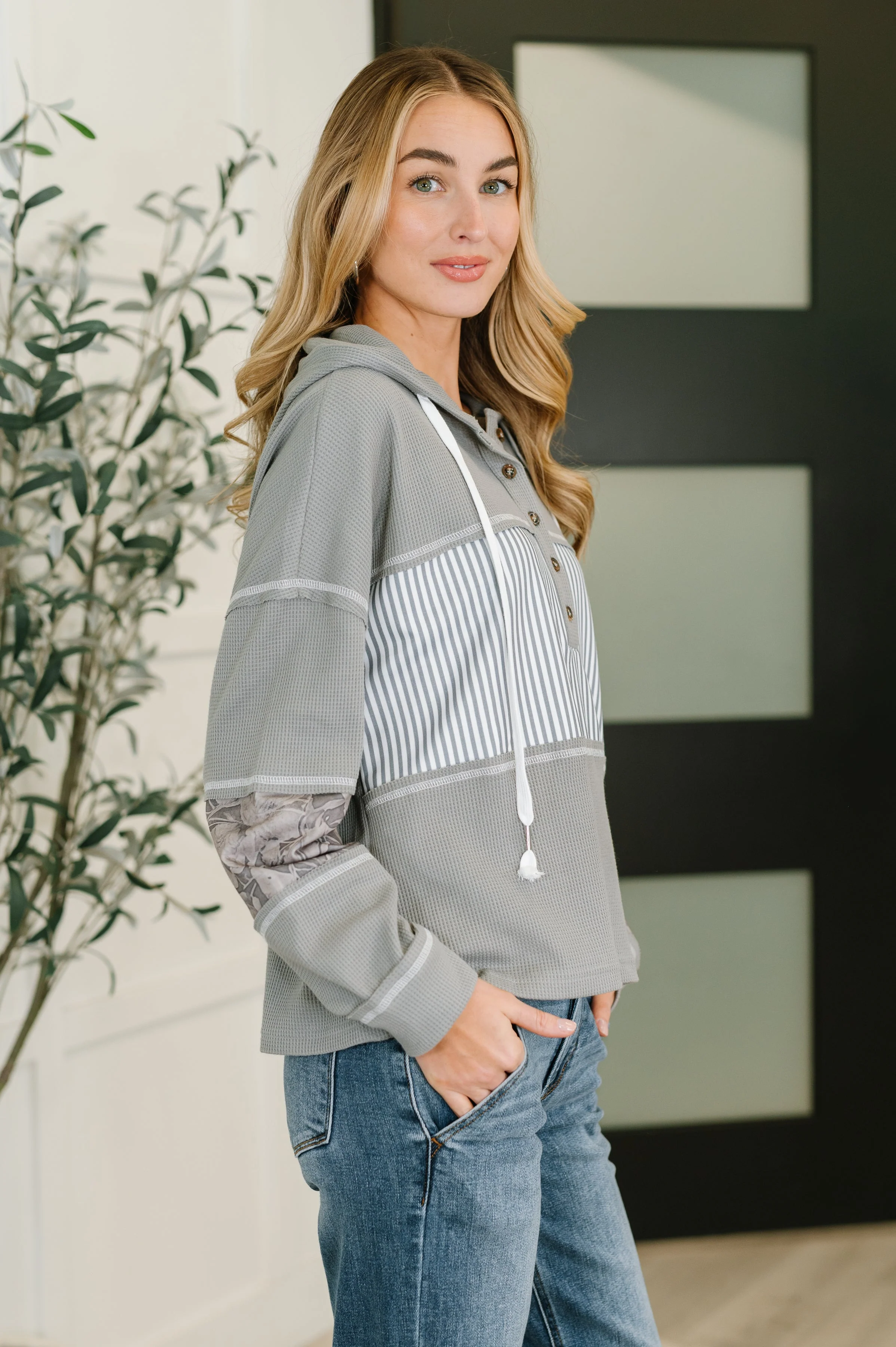 Hang Onto This Feeling Color Block Pullover - Image 4
