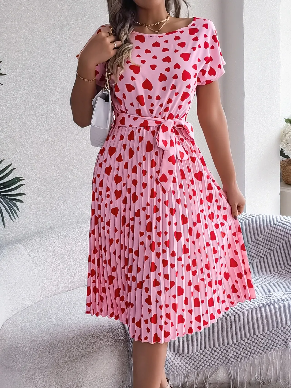 Heart Print Short Sleeve Tie Waist Dress - Image 4