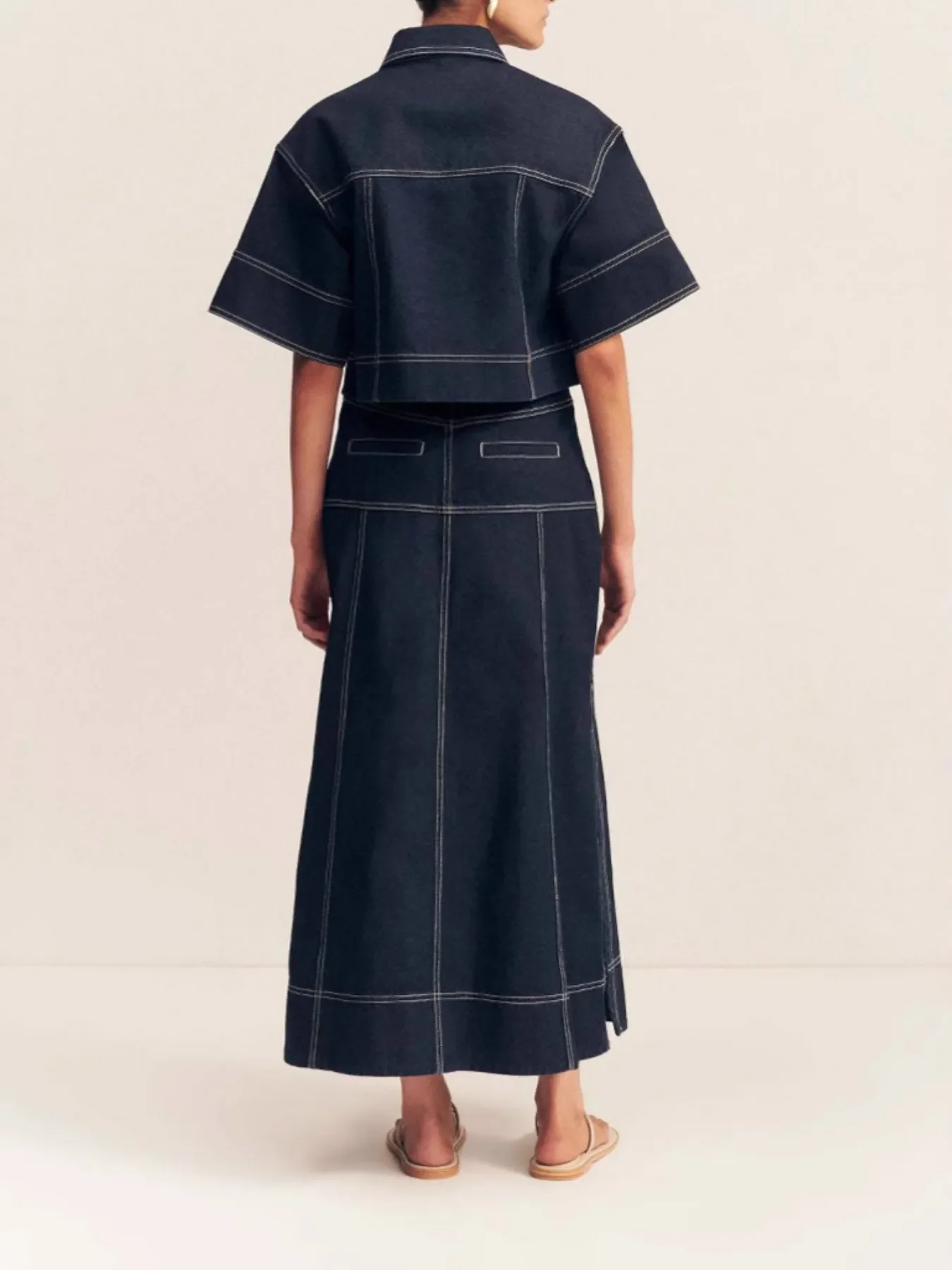 High-Waist Side Slit Contrast Stitch Denim Maxi Skirt - Image 3
