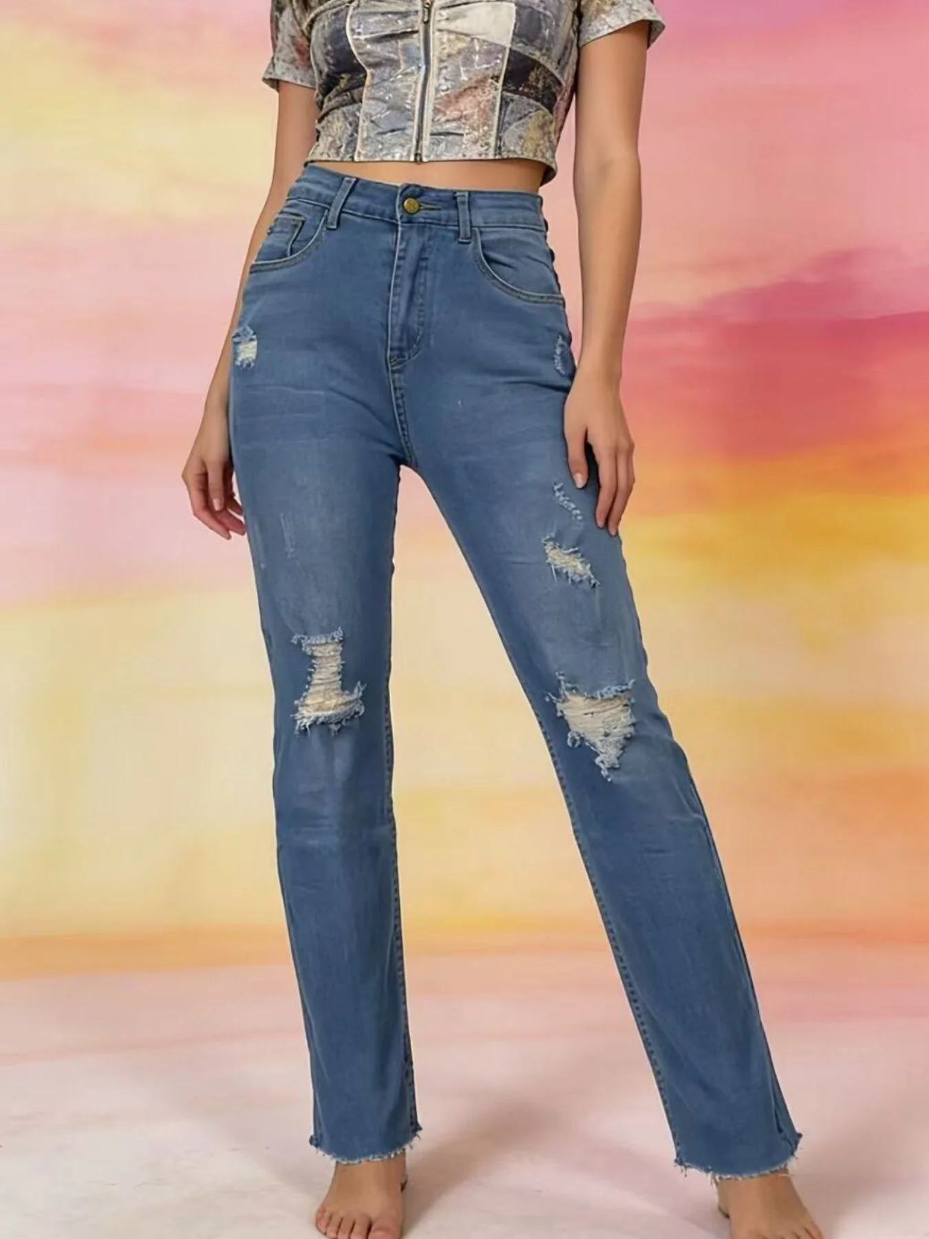 High-Waisted Distressed Jeans - Image 10