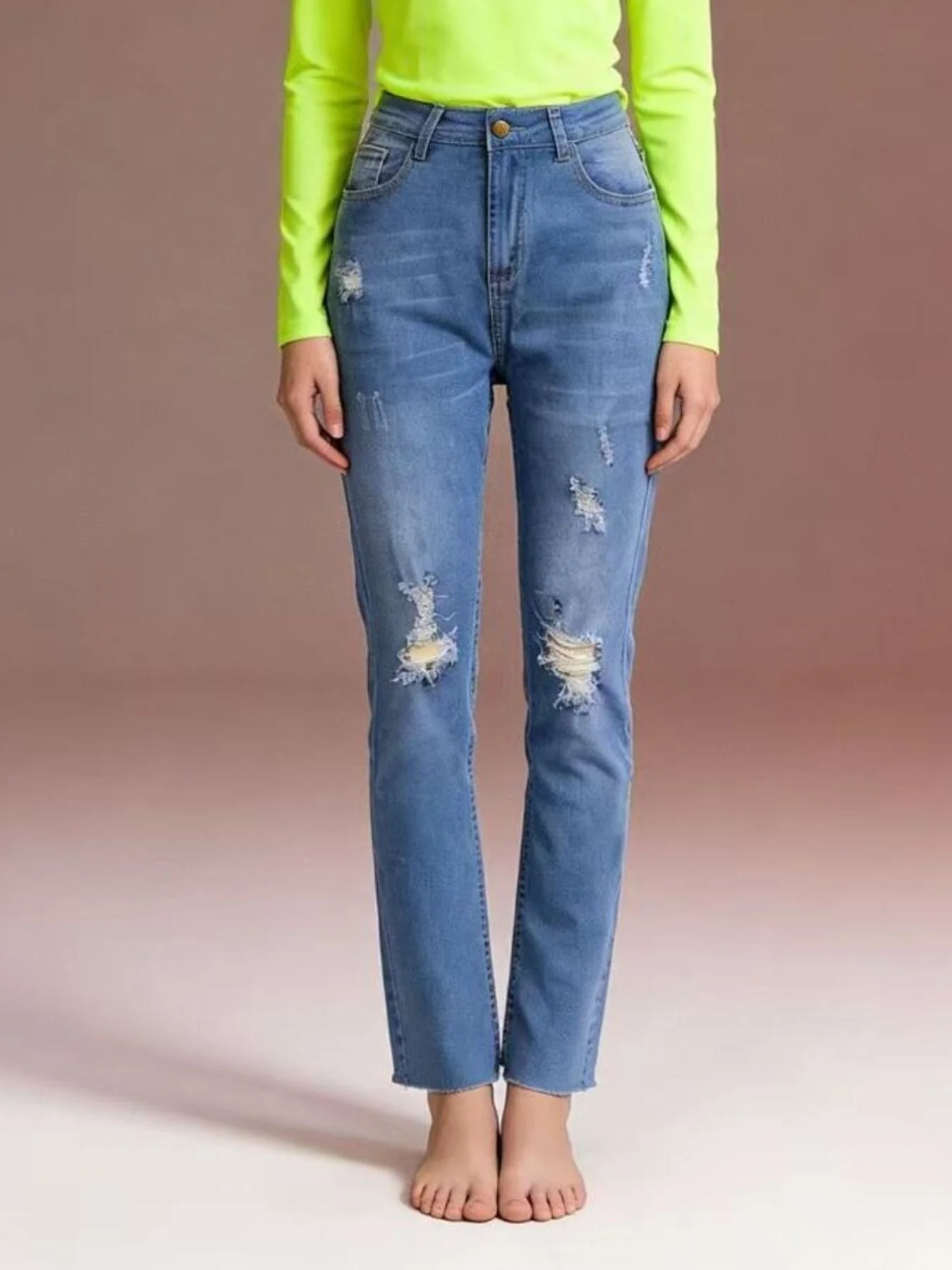 High-Waisted Distressed Jeans - Image 12