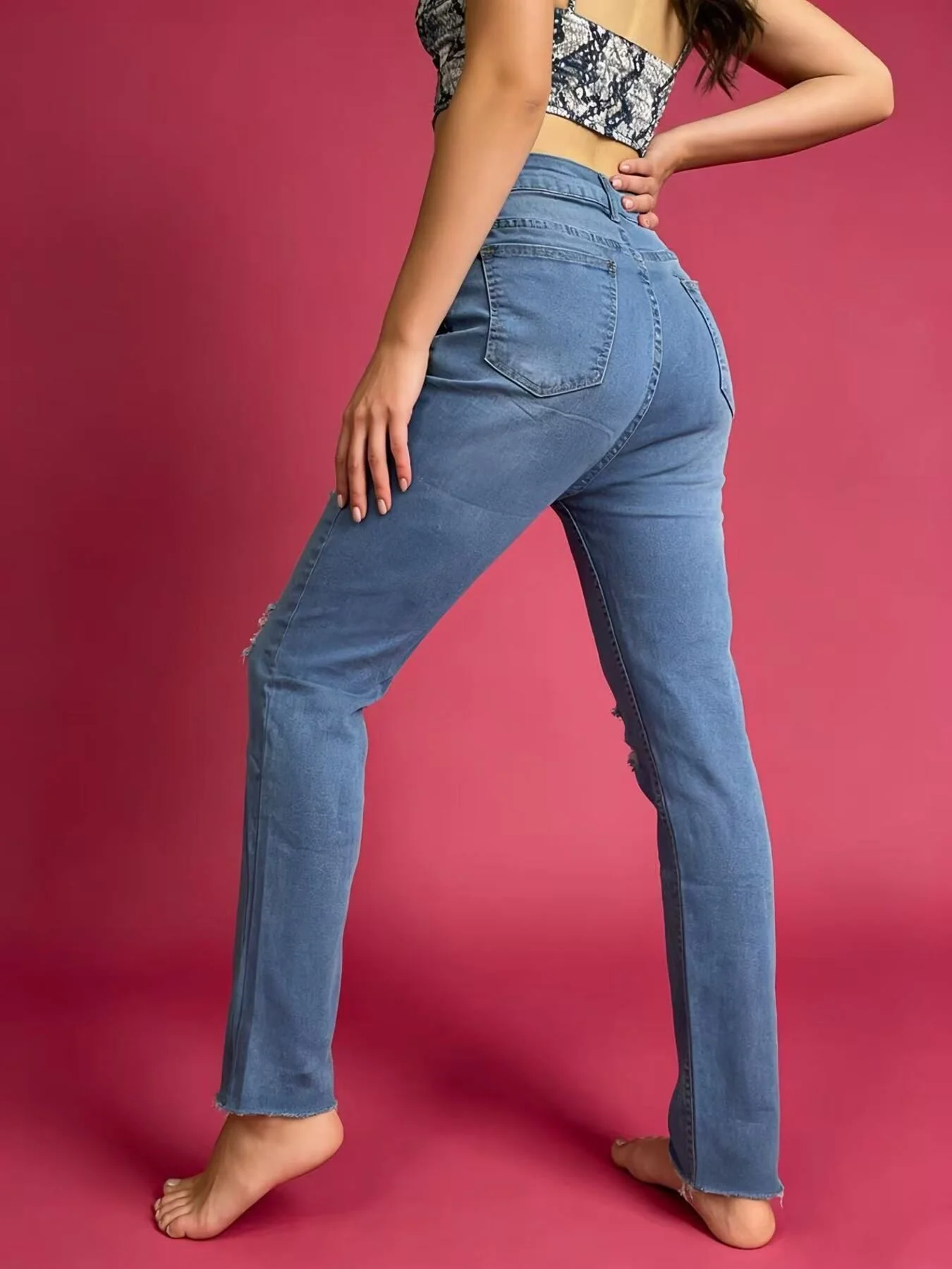 High-Waisted Distressed Jeans - Image 9