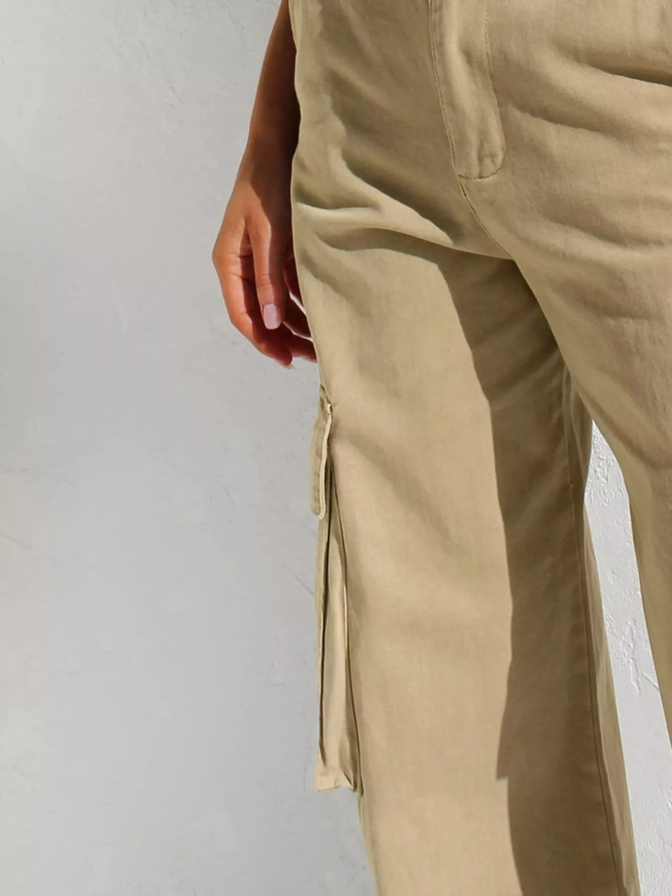 High-Waisted Wide Leg Cargo Jeans - Image 19