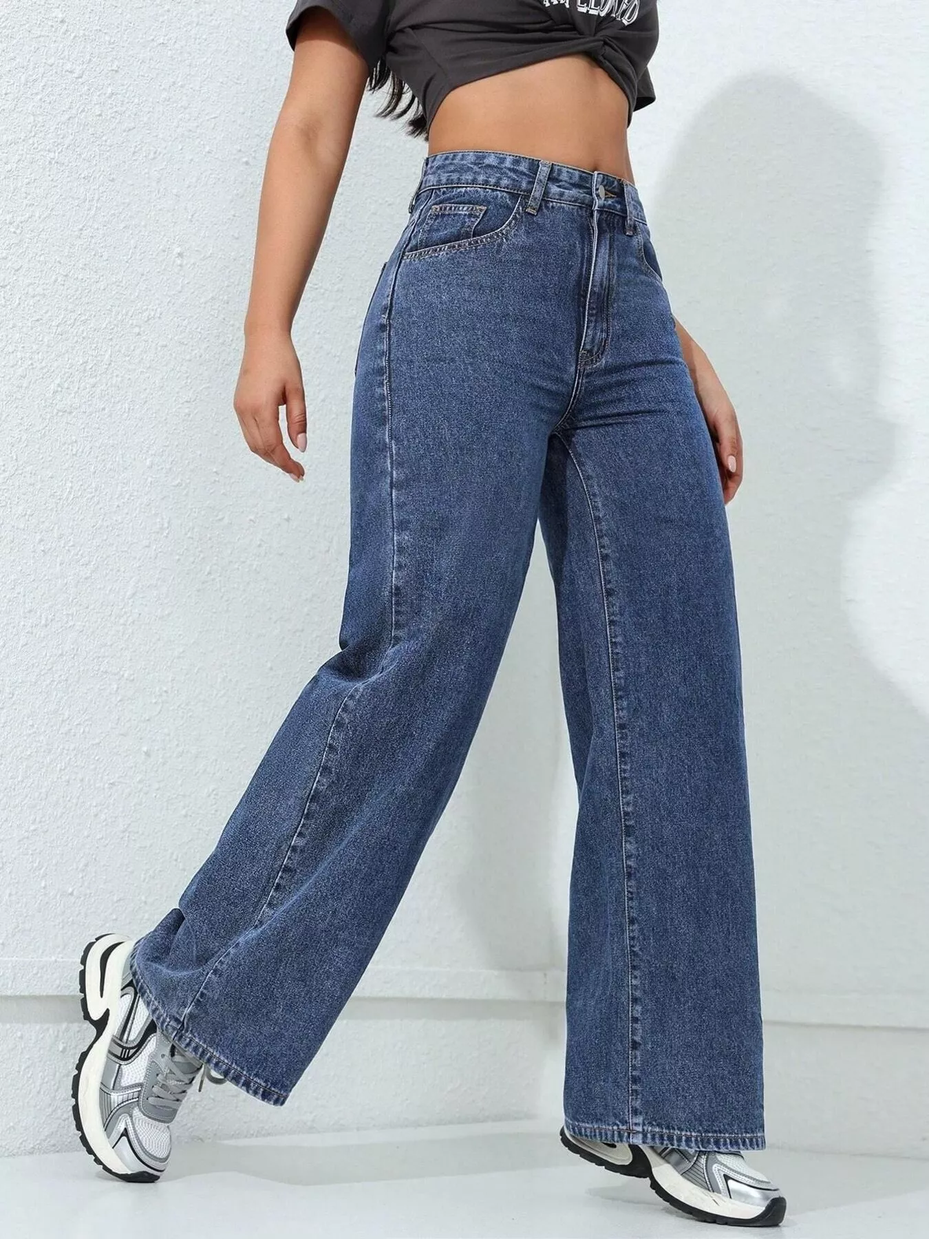 High-Waisted Wide Leg Jeans - Image 5
