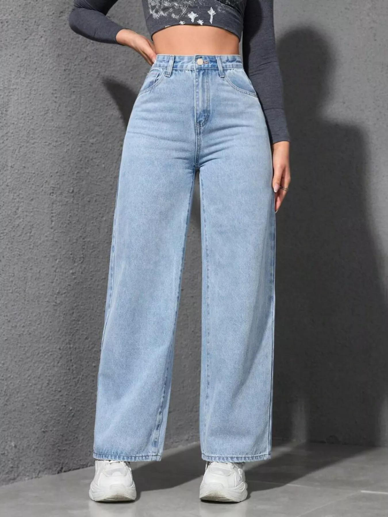 High-Waisted Wide Leg Jeans - Image 8