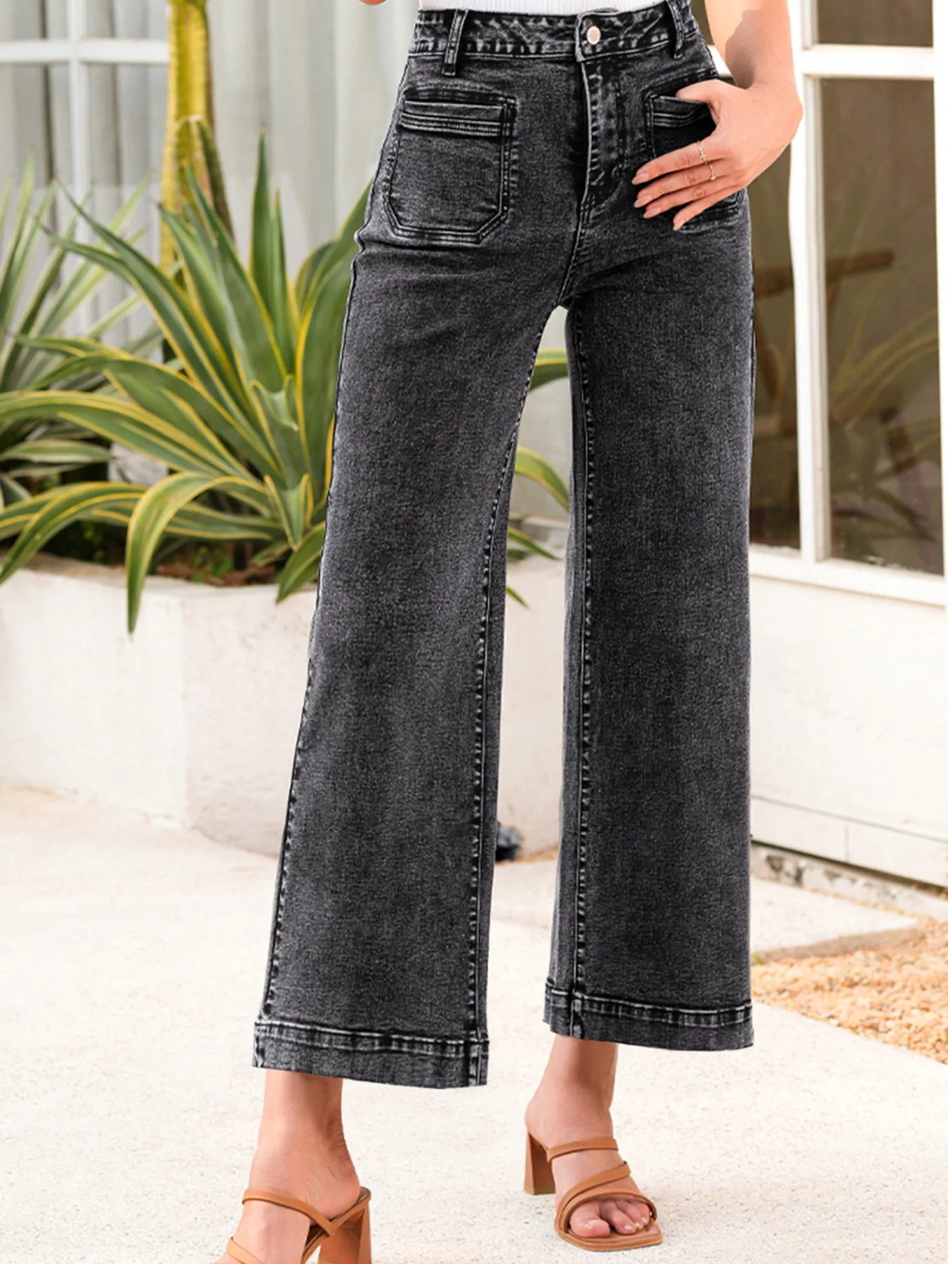 High-Waisted Wide Leg Washed Jeans - Image 3