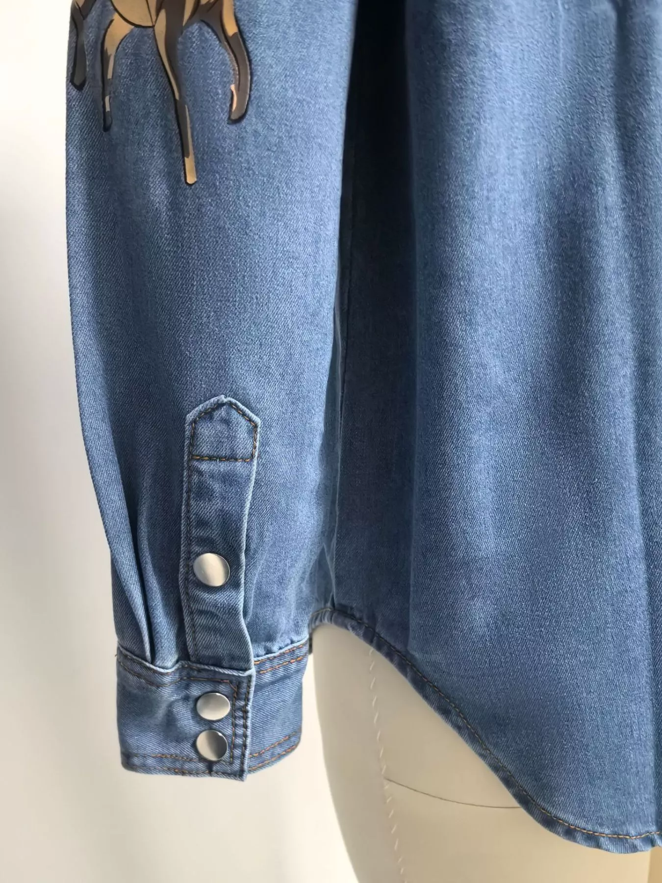 Horse Print Long Sleeve Denim Shirt - Image 9