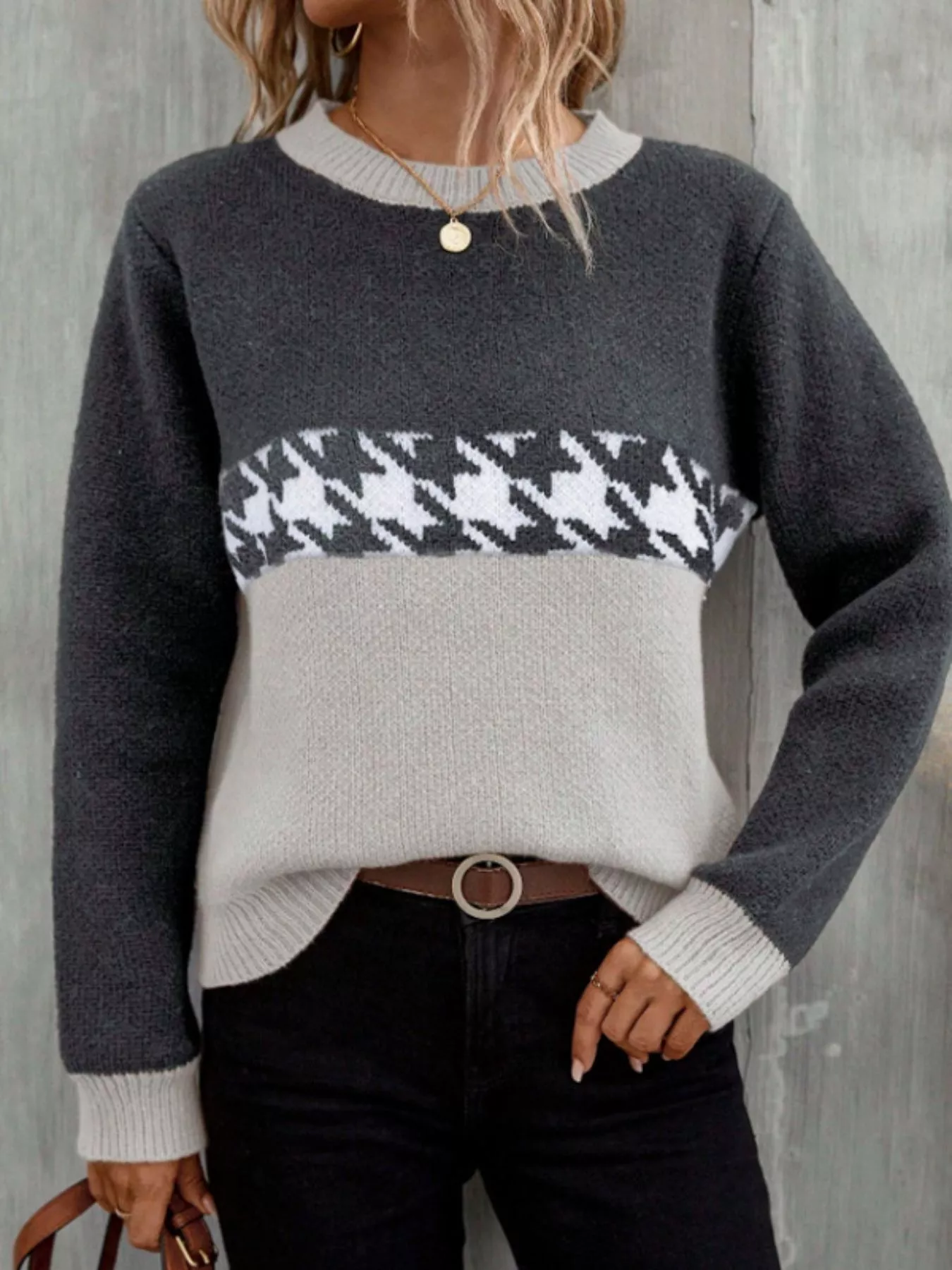 Houndstooth Pattern Color Block Sweater - Image 3
