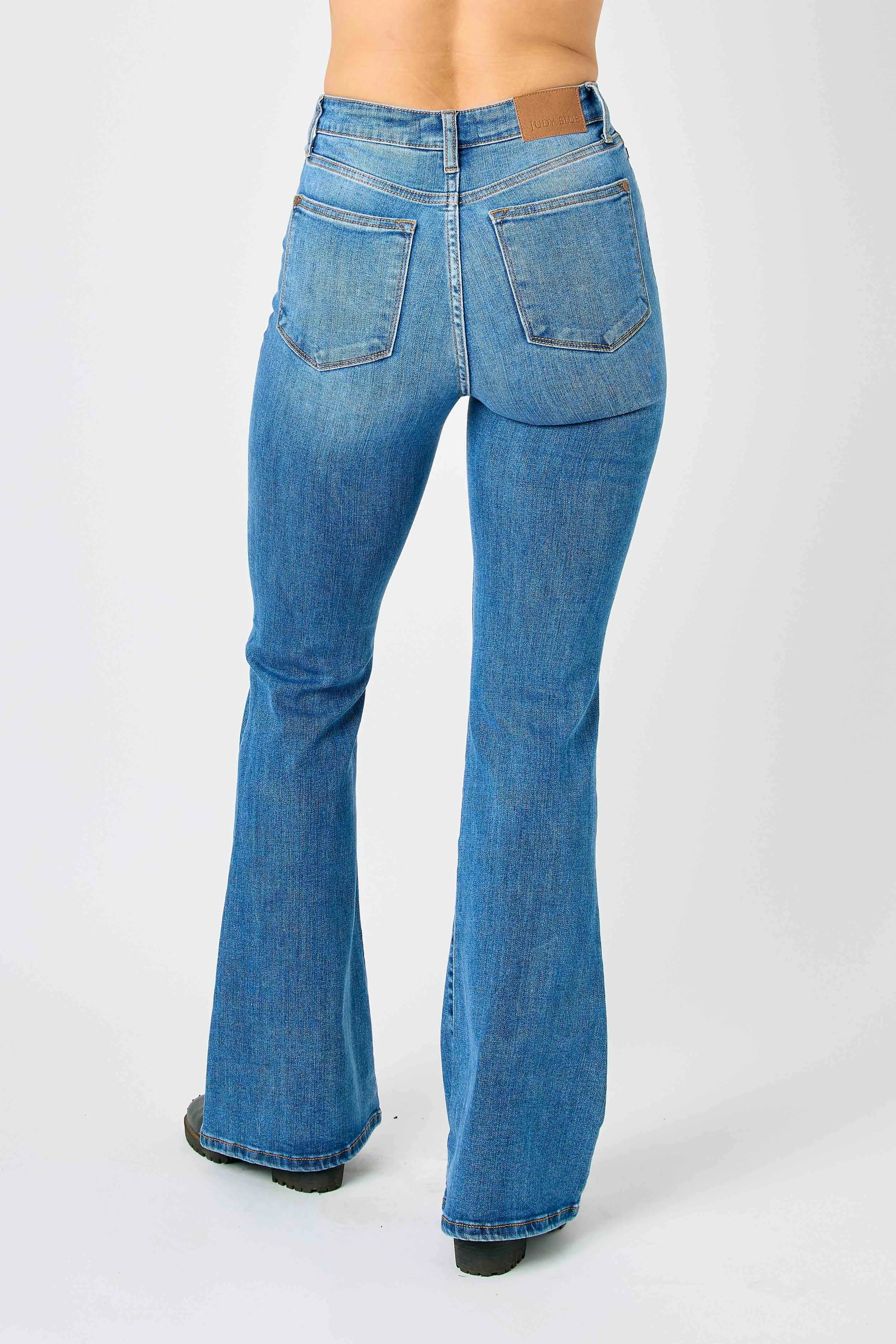 Judy Blue Full Size Hw Classic Flare Jeans Plus Size - Image 6