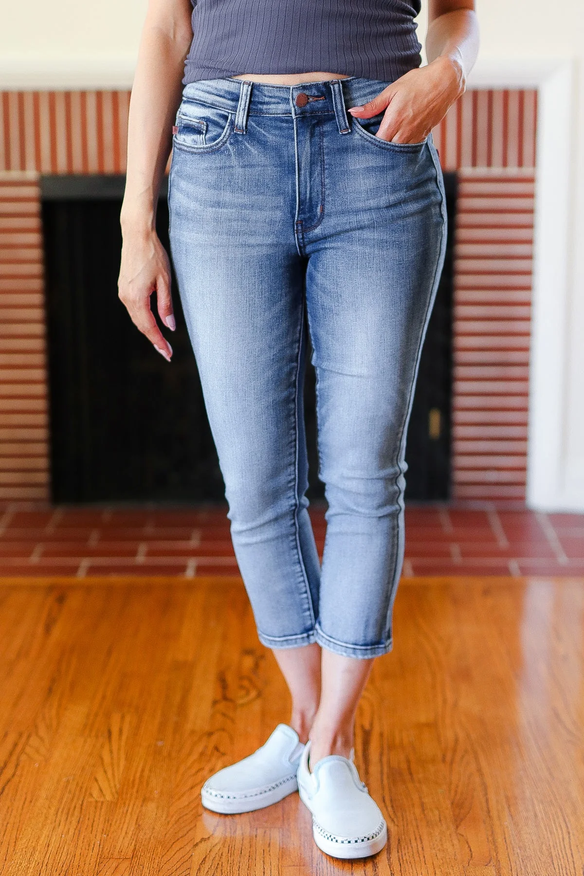 Judy Blue Medium Wash Mid Rise Skinny Capri - Image 6