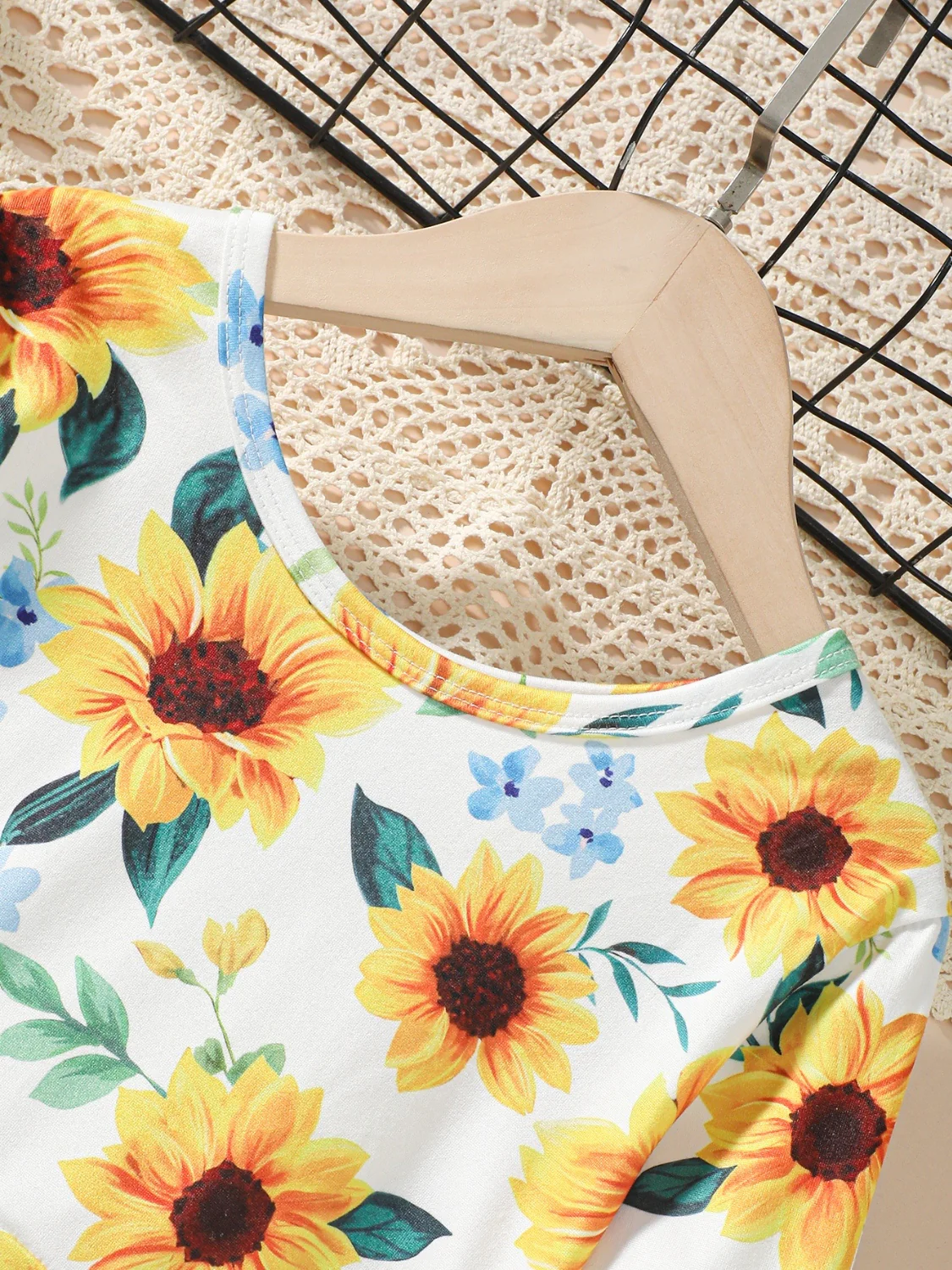 Kids Sunflower Print Round Neck Long Sleeve Dress - Image 5
