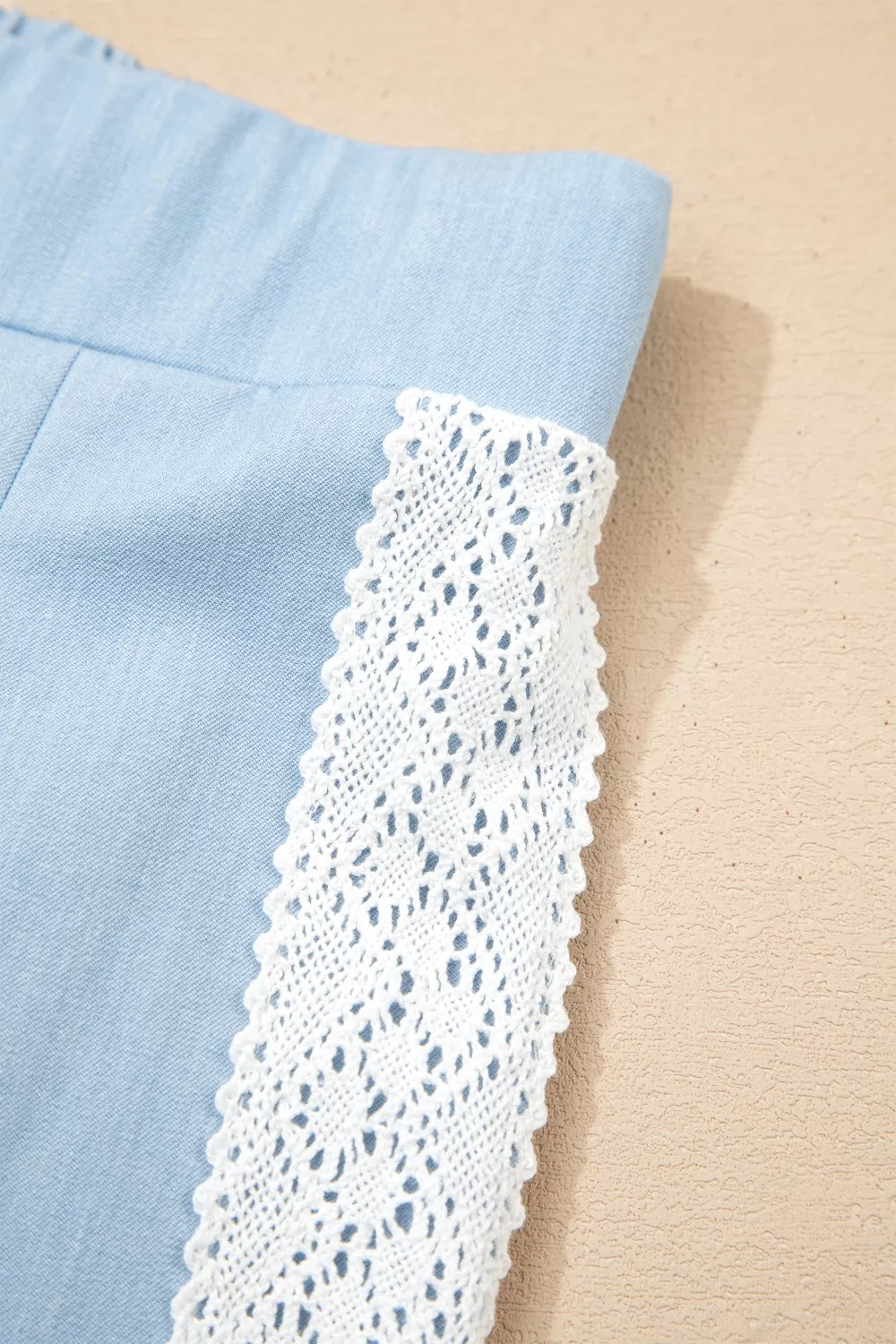Lace Accent Floral Patched Pocket Pleated Wide Leg Slouchy Pants - Image 8