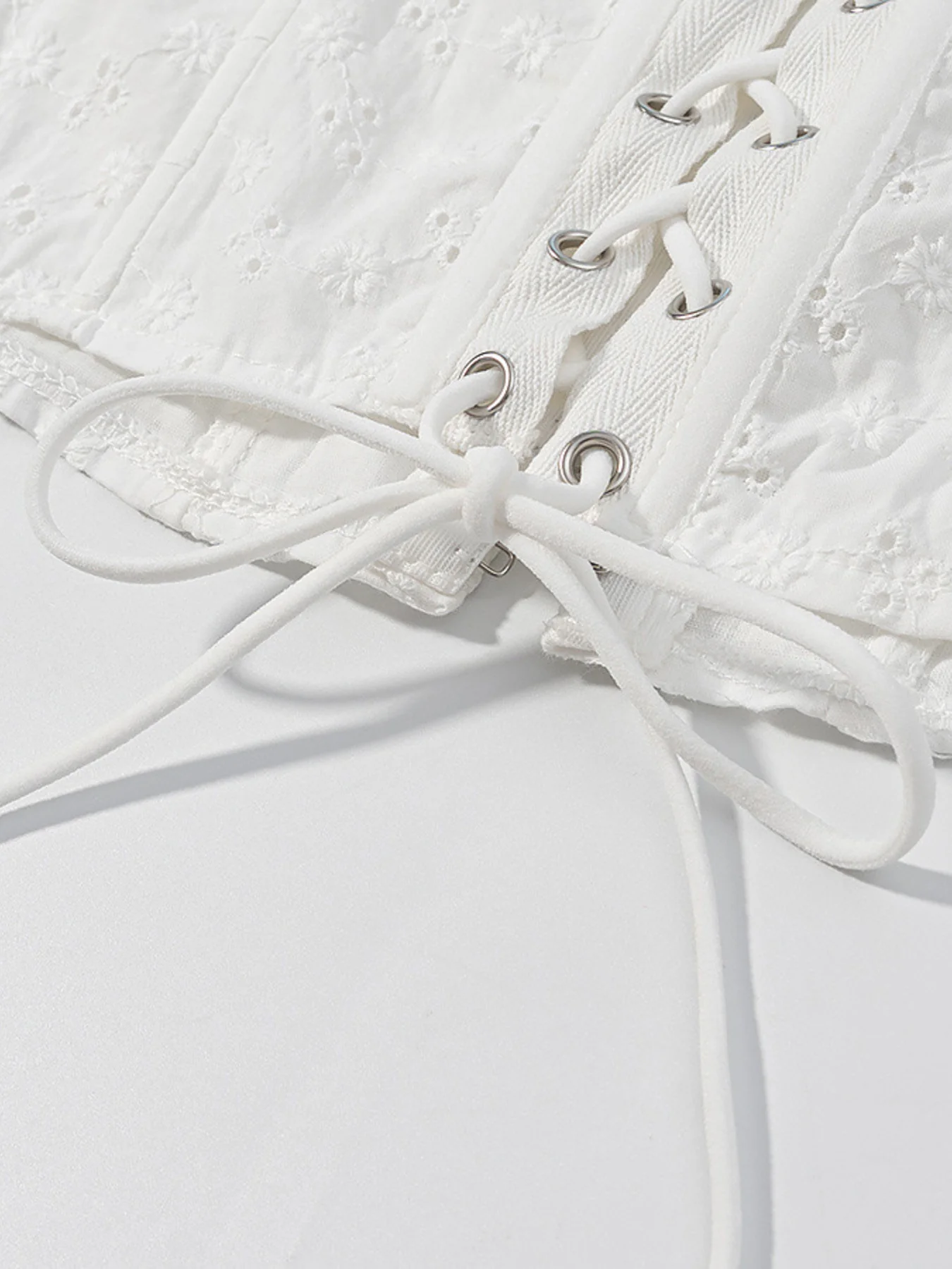 Lace Up Back Eyelet Ruffle Trim Tank - Image 9