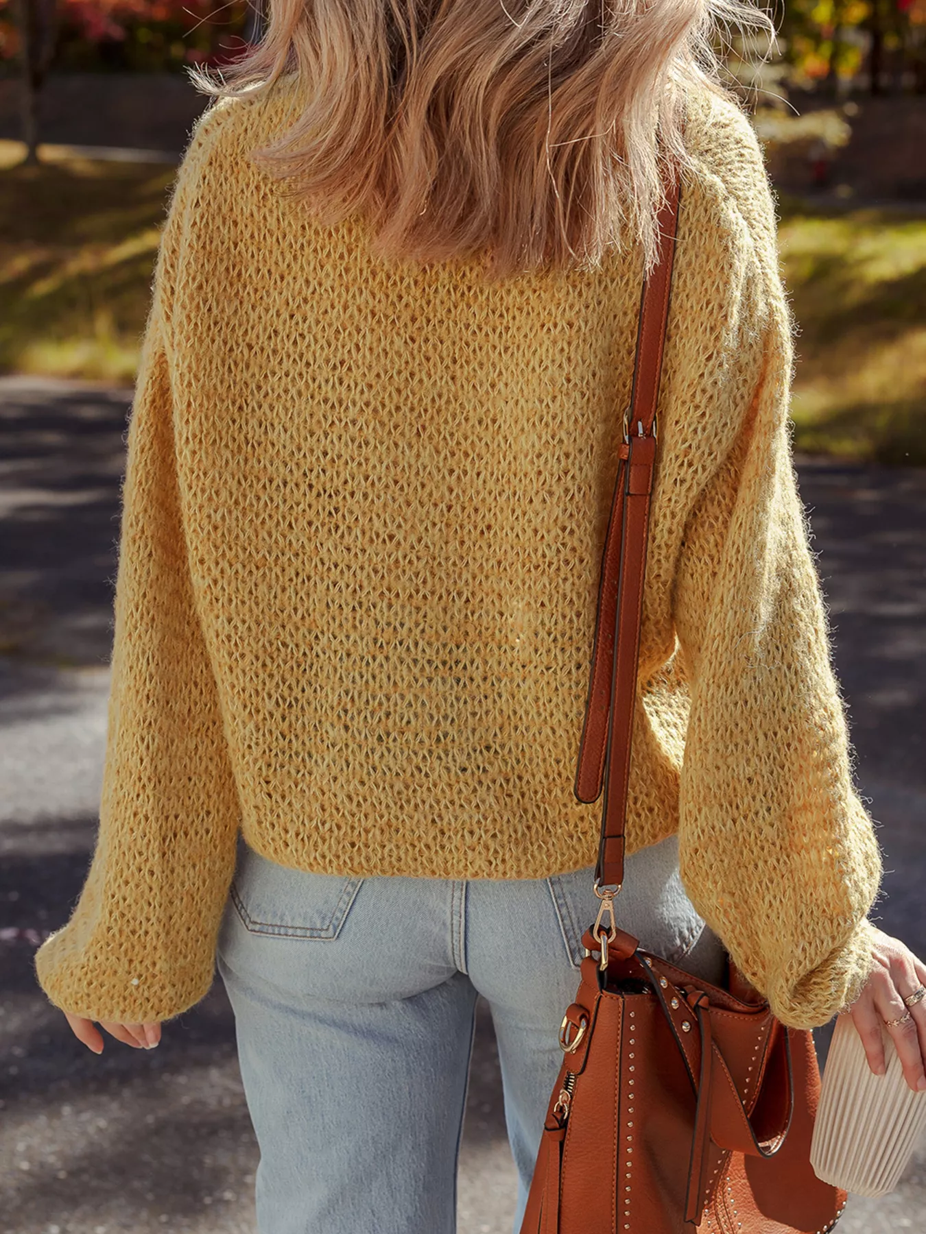 Lantern Sleeve Scallop V Neck Buttoned Front Cardigan - Image 2