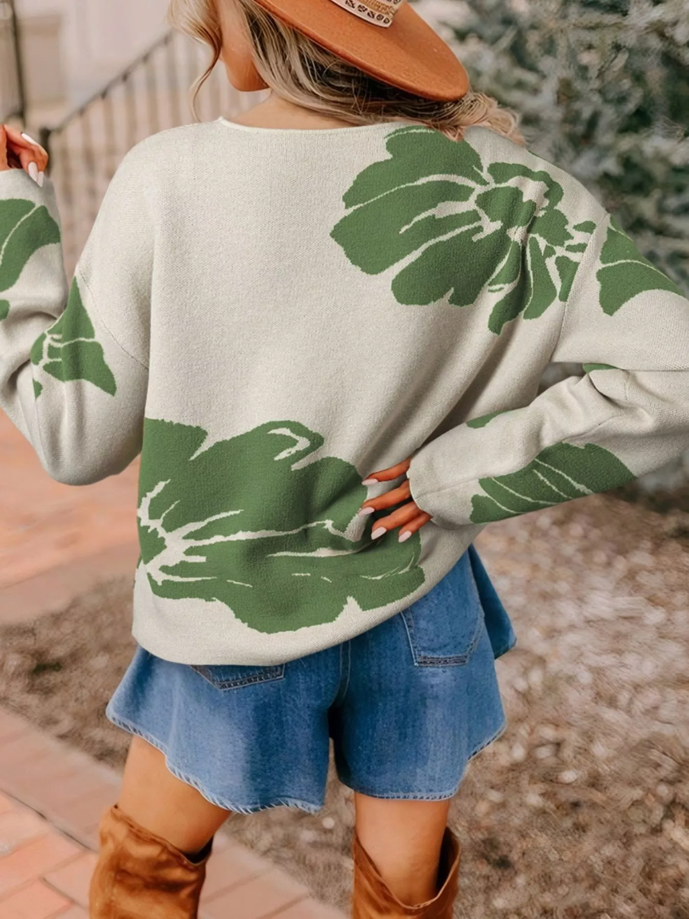 Leaf Round Neck Long Sleeve Sweater - Image 2