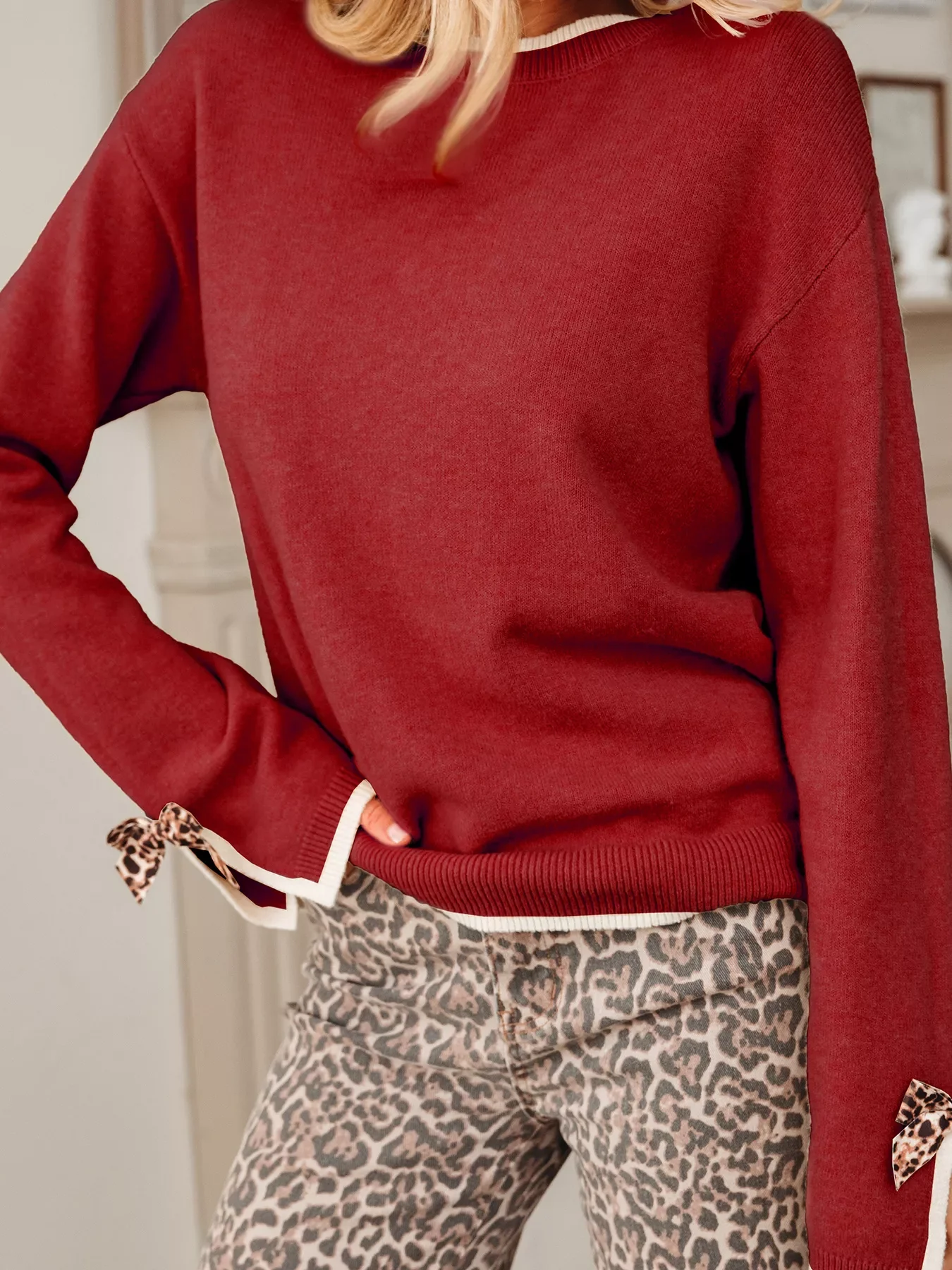 Leopard Bow Decor Split Cuff Contrast Trim Sweater - Image 4