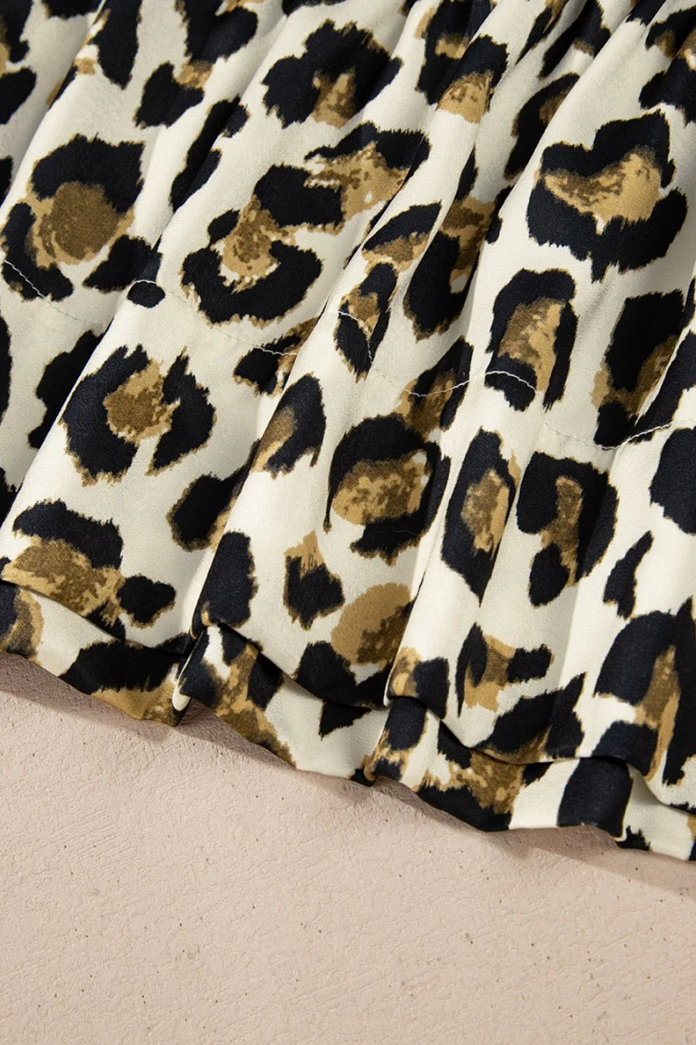 Leopard Bow Tie Front Puff Sleeve Peplum Blouse - Image 8