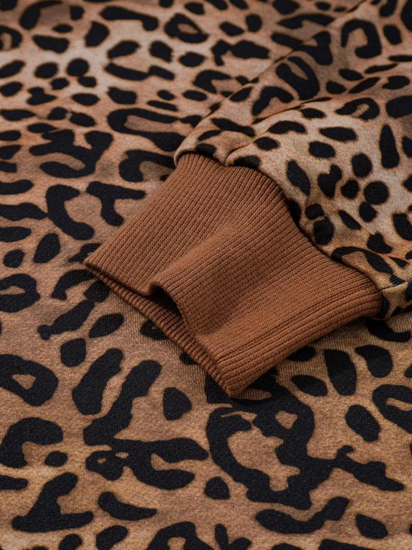 Leopard Print Contrast Trim Long Sleeve Top and Pants Set - Image 12