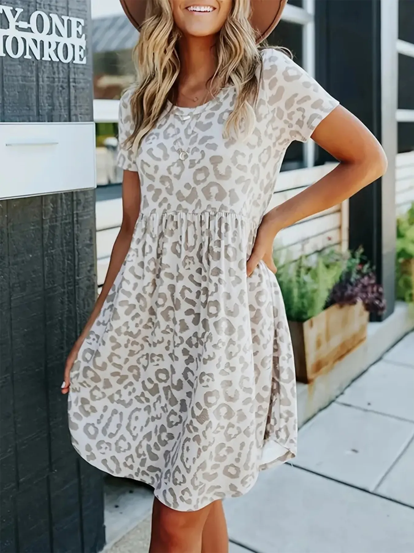 Leopard Print Short Sleeve Casual Dress - Image 4