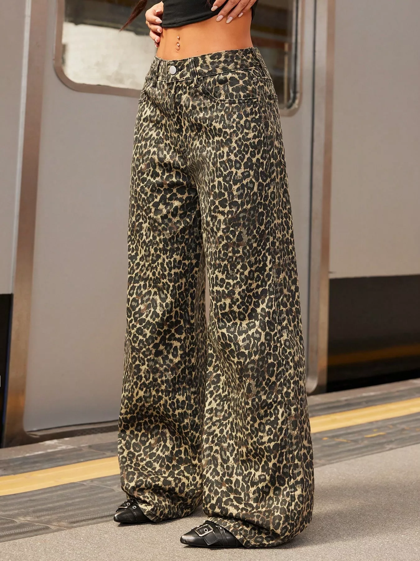 Leopard Print Wide Leg Jeans - Image 5