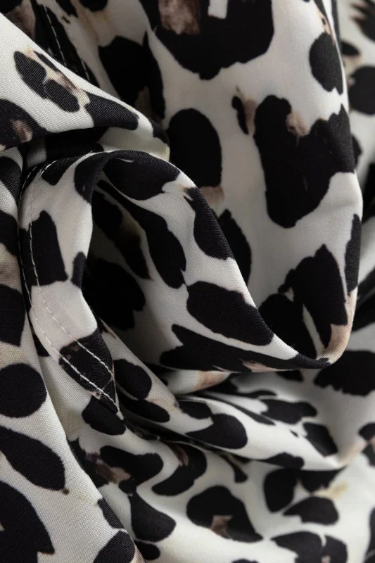 Leopard Stripe Collared Long Sleeve Flared Dress - Image 6