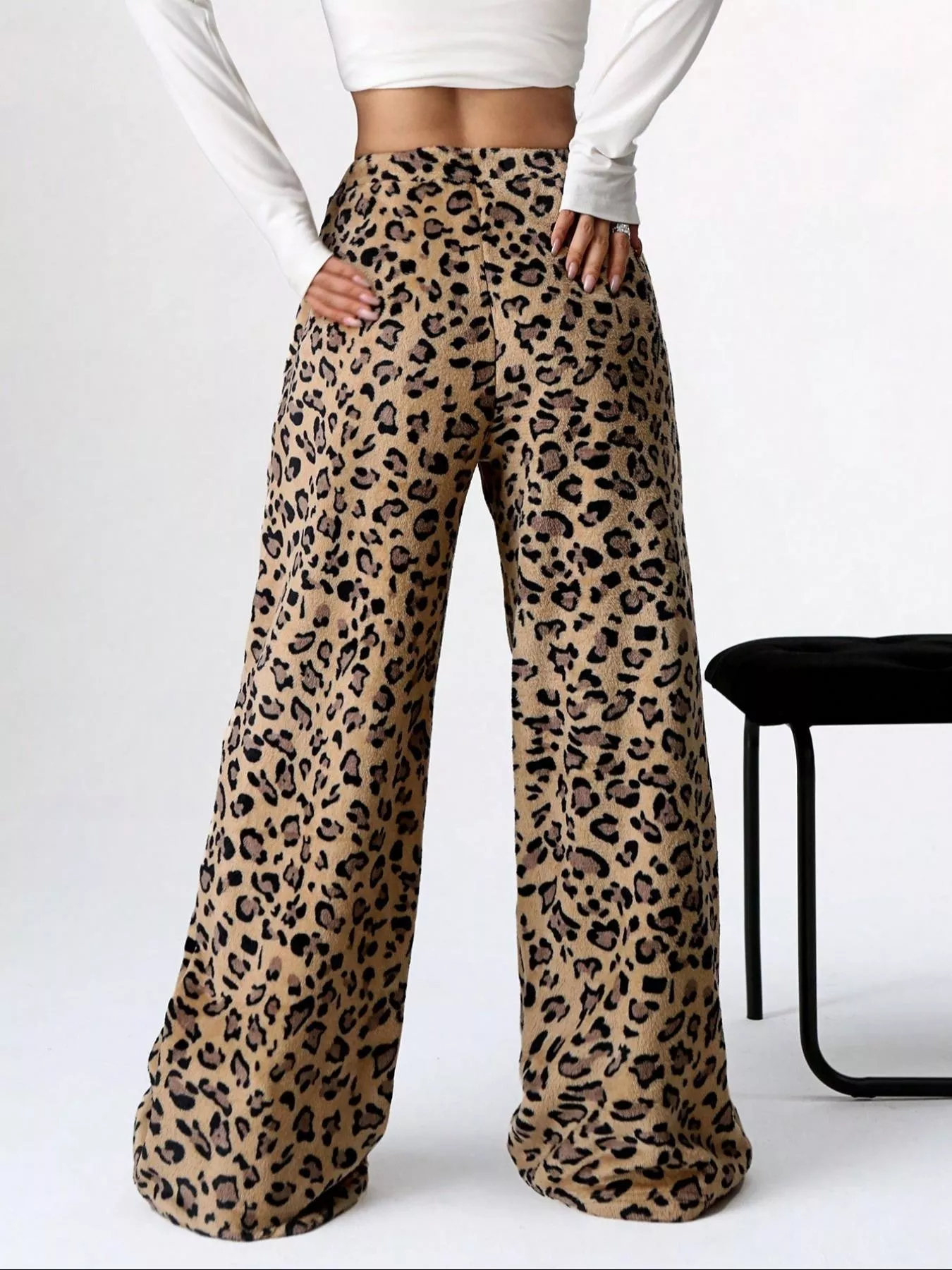 Leopard Wide Leg Pants - Image 3