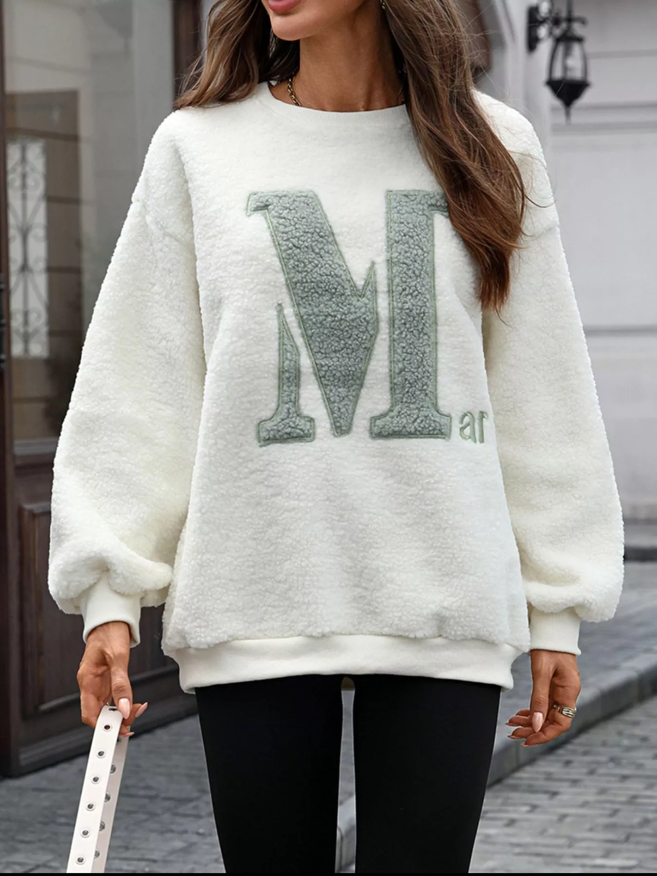 Letter Round Neck Fleece Sweatshirt - Image 5